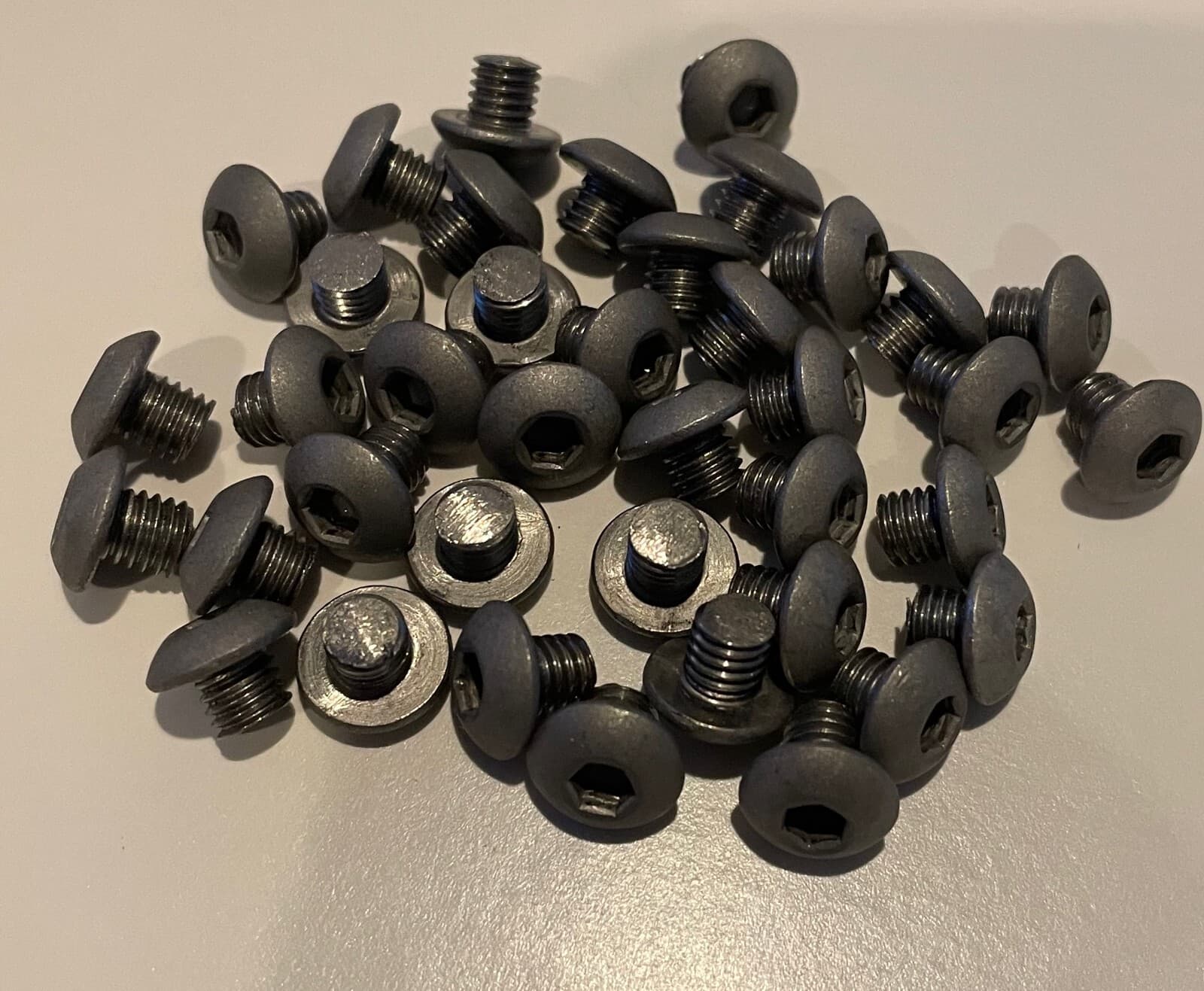 Microtech Ultratech Glassbreaker Delete Screw Stainless Steel 4