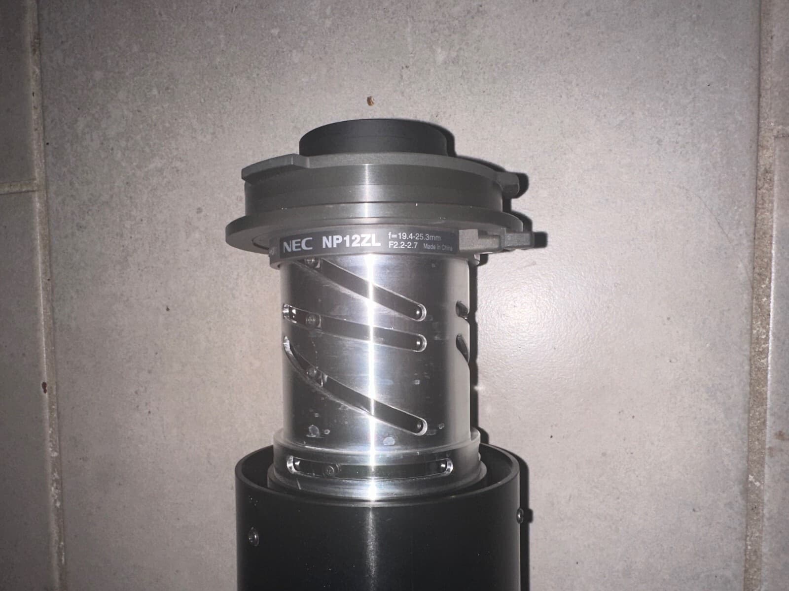 Tested Working NEC NP12ZL Manual Short-Throw Zoom Lens  1.3x / 1.19-1.56:1 6