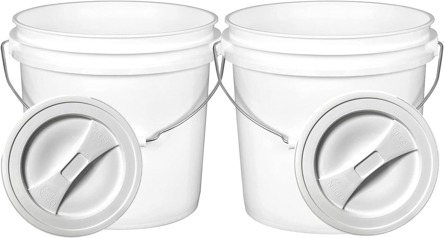 2 Gallon White Food Grade Bucket Pail with Screw on Lid (Pack of 2)
