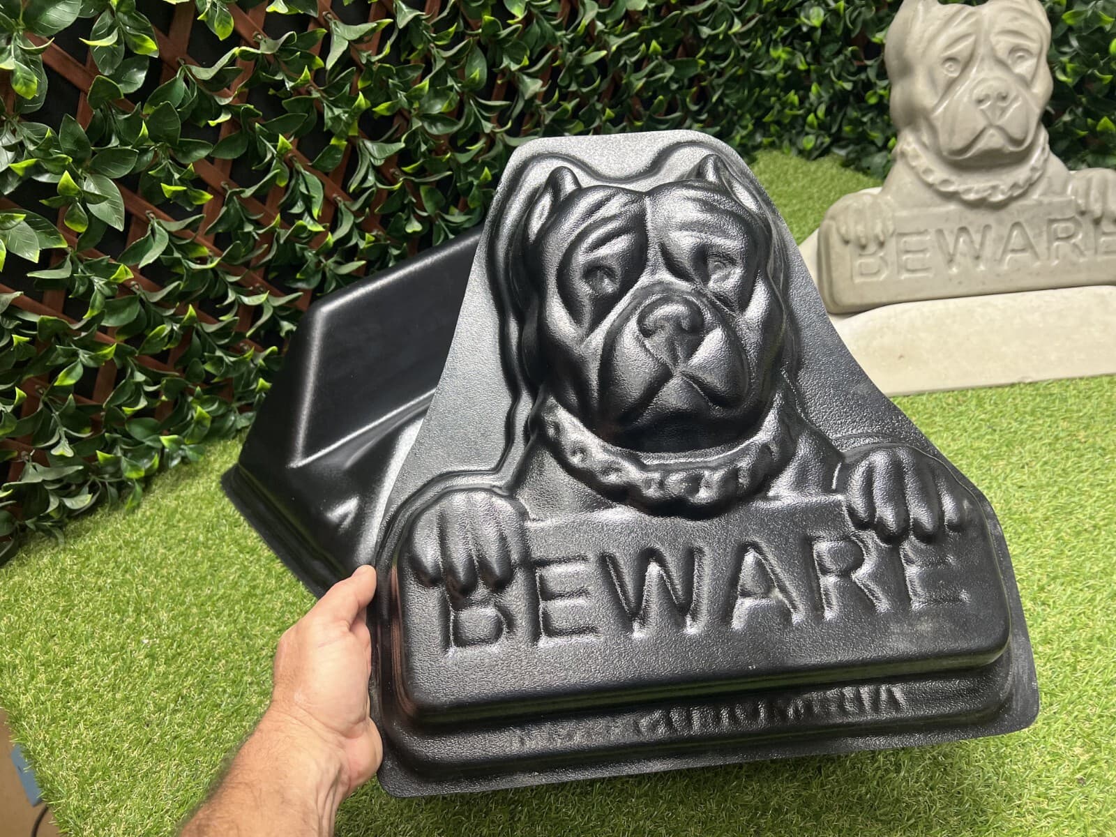 Beware Concrete mold set 4