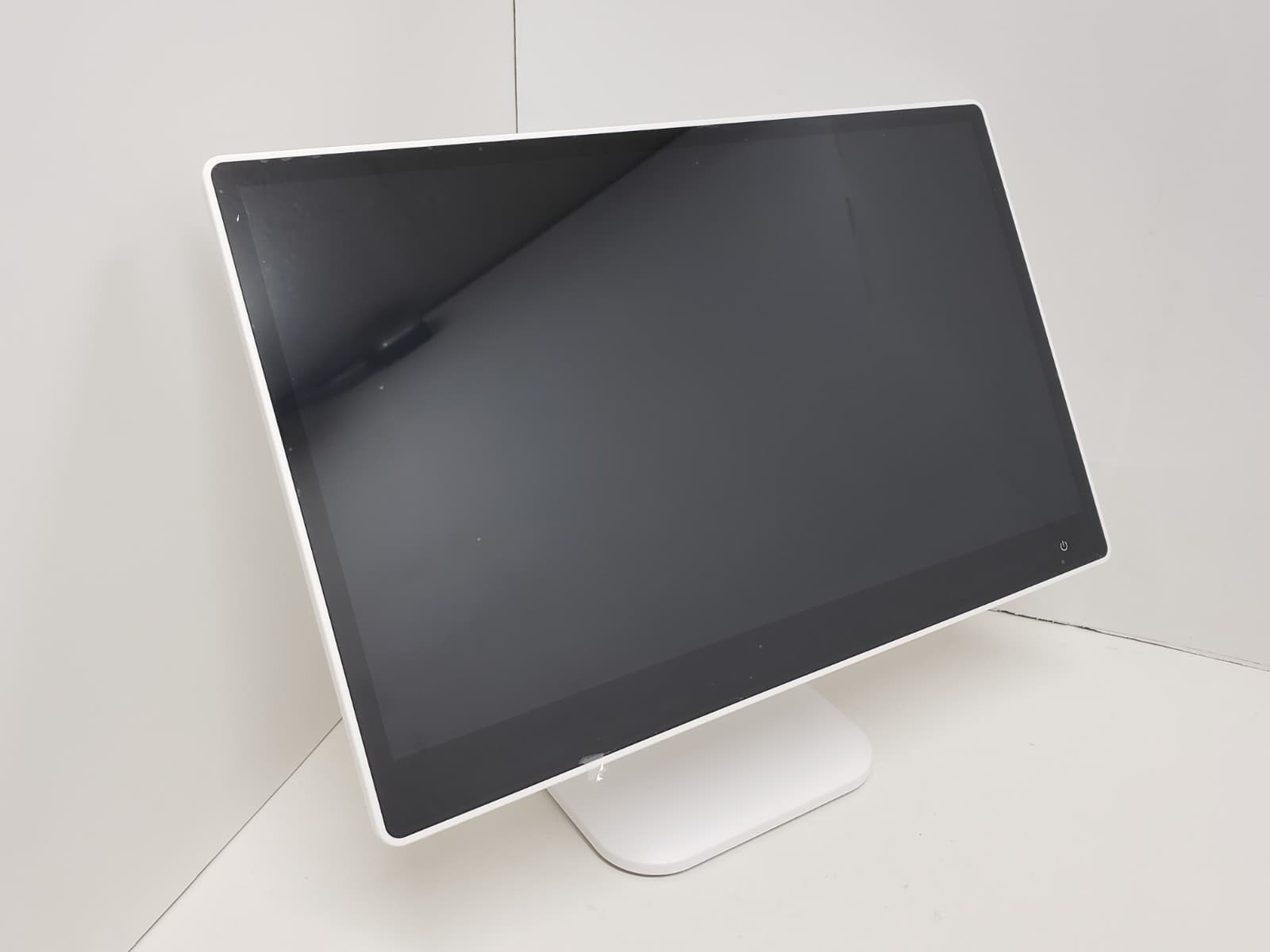 Hanasis Blaze B-156A, 15.6" Quad-core, 8GB RAM, 32GB eMMC, Android 14, POS, AIO