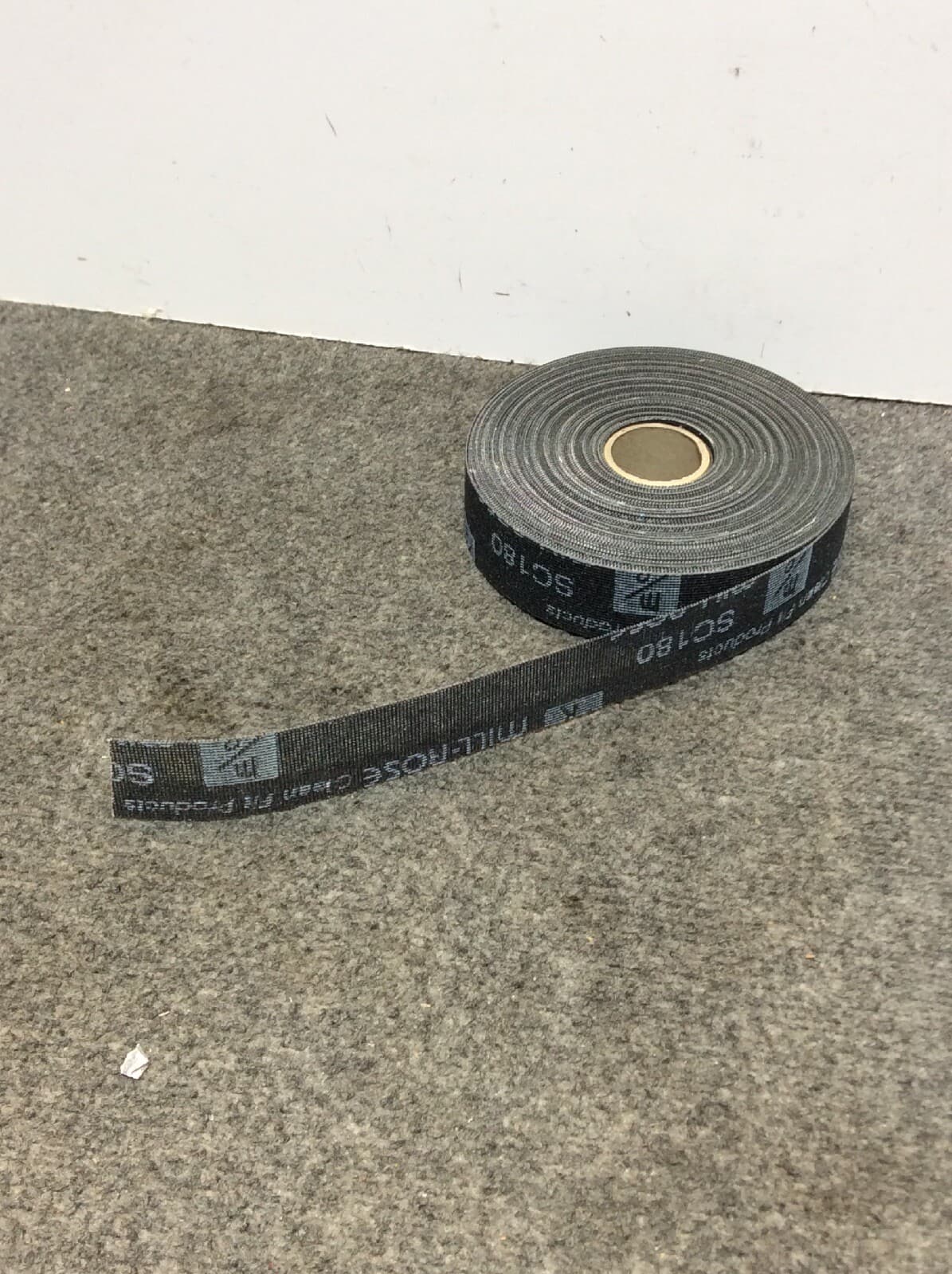 Professional Abrasive Cloth Nylon Mesh Silicon Carbide 1 1/2" 25 yards 180 Grit 3