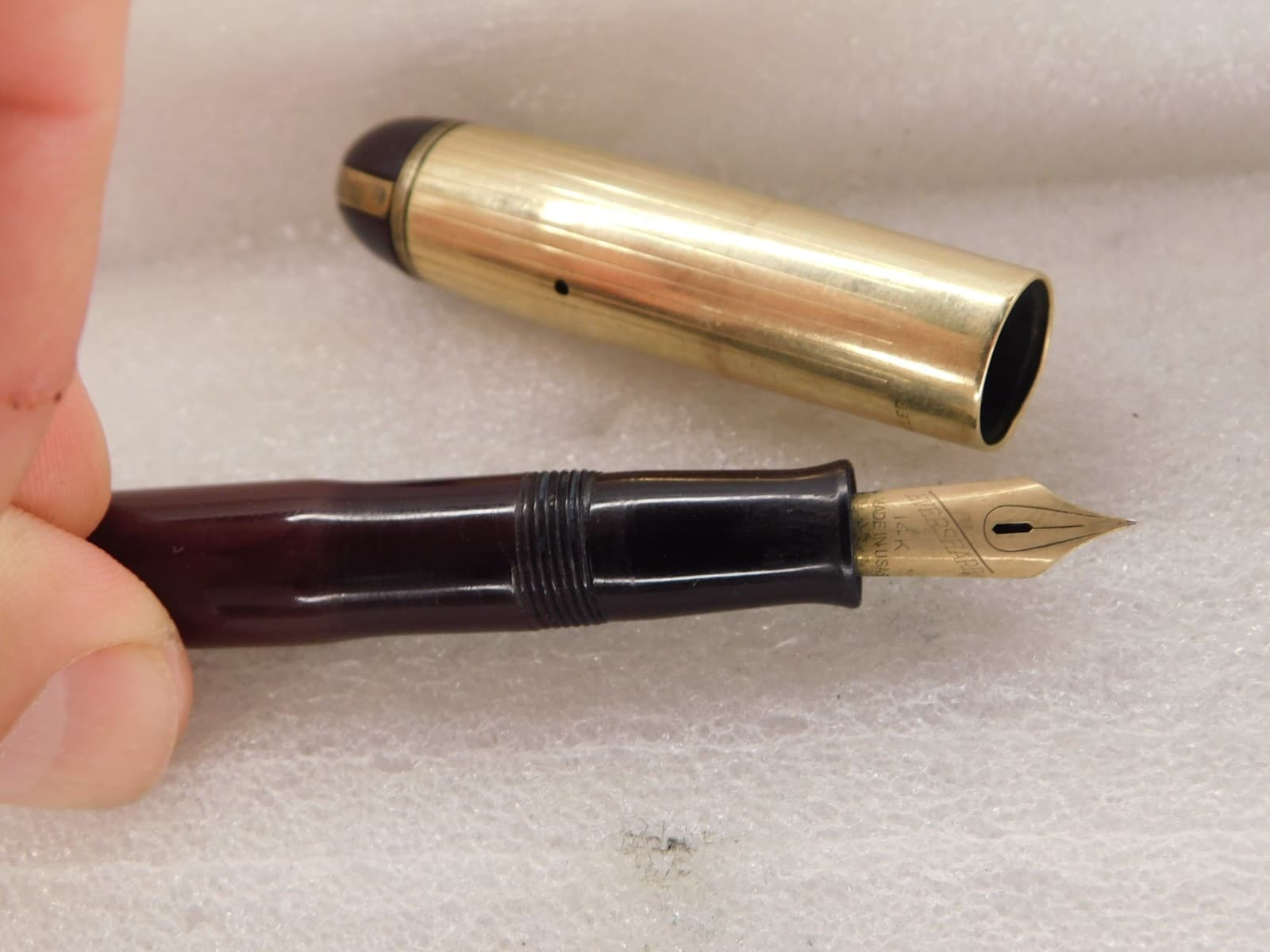 Vintage 1/10 14K Gold Filled Cap Eversharp "Skyline" Fountain Pen Burgundy Base 4