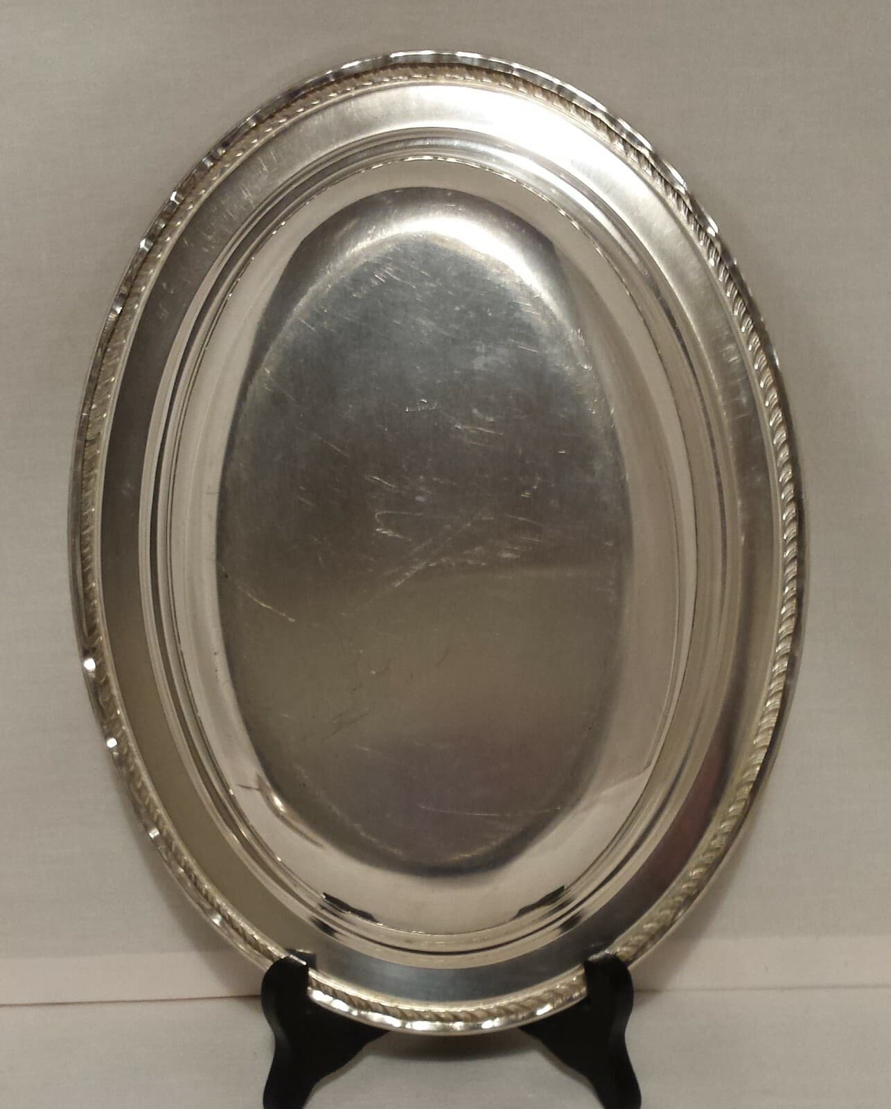 SHERIDAN SILVERPLATE OVAL COVERED CASSEROLE W/ HANDLED LID 4