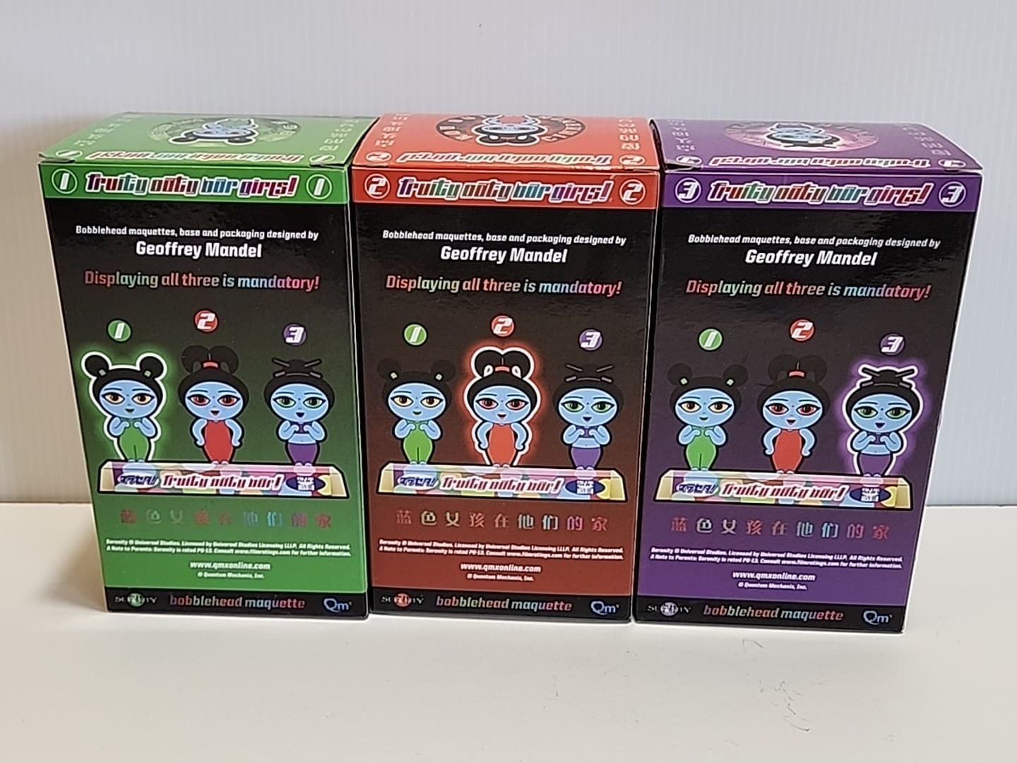 Quantum Mechanix Serenity Fruity Oaty Bar Girls Bobble Head Maquette Set Firefly 3