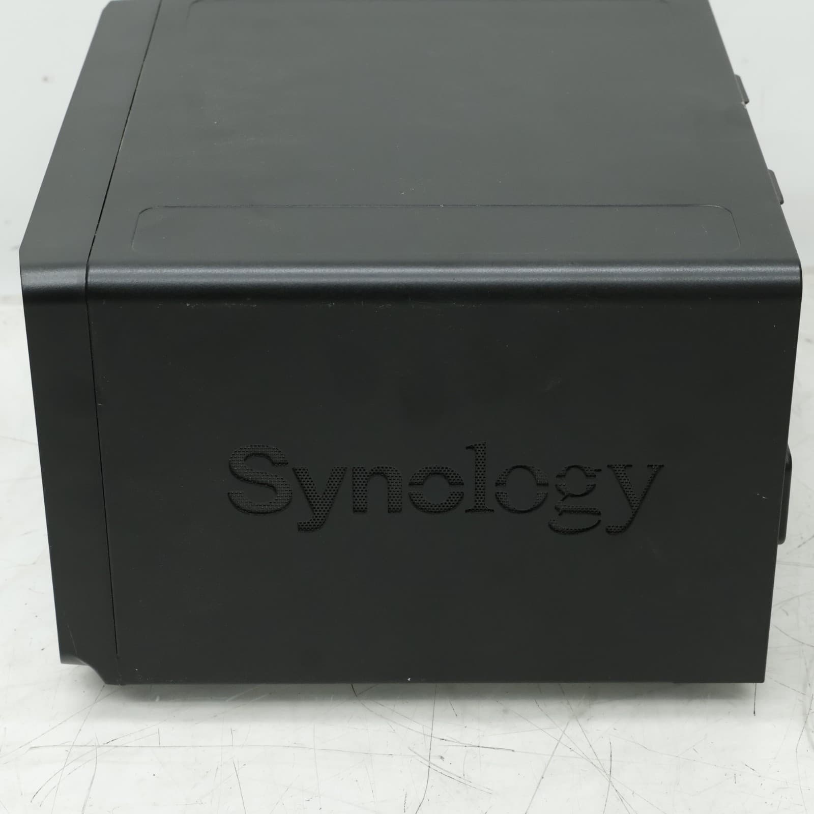 SYNOLOGY DS1513+ DISKSTATION 5-BAY NAS DRIVE NETWORK ATTACHED STORAGE T4-B7 4