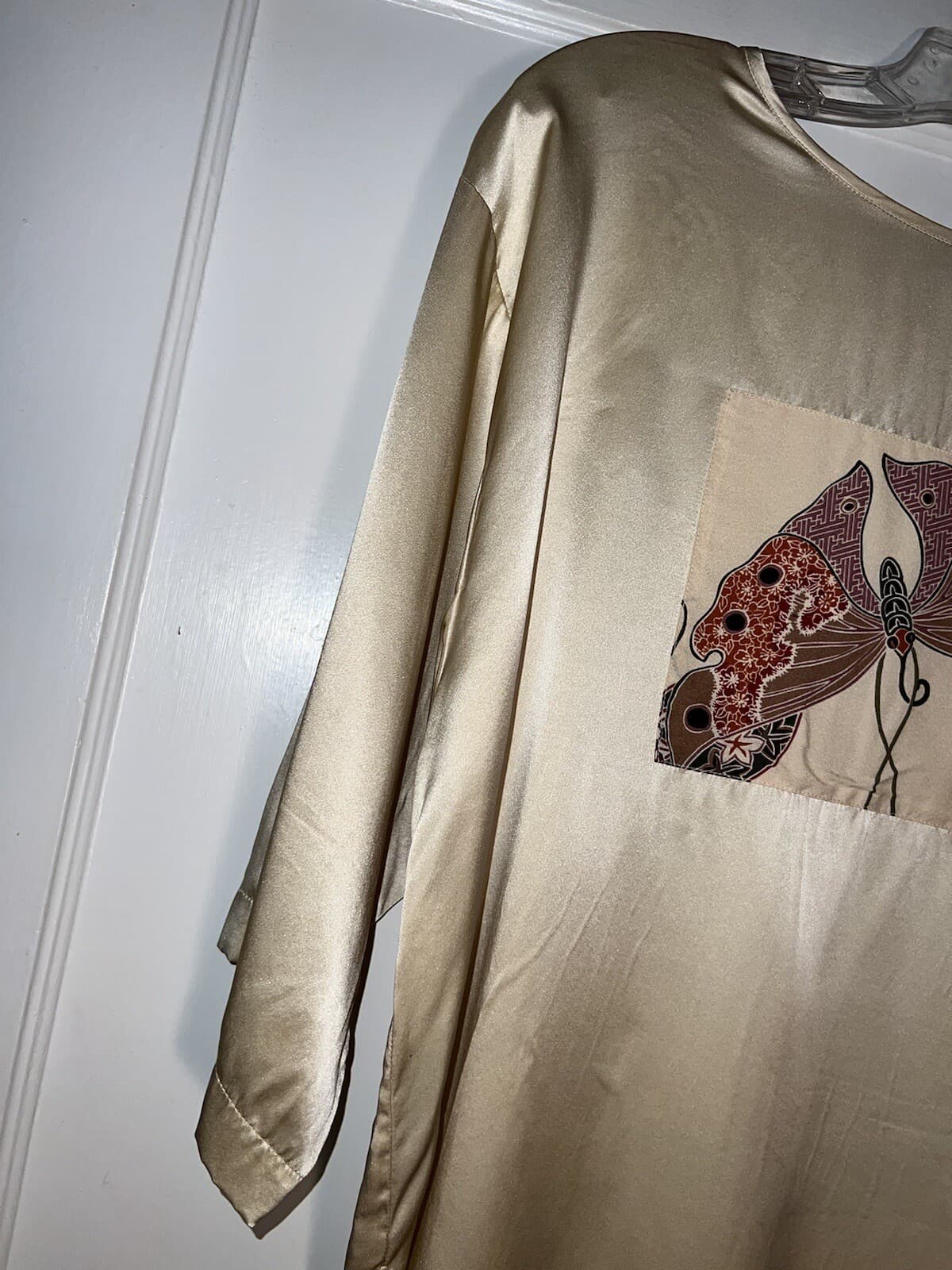 Vintage Jane Suttell  made in USA Silk tunic top Ivory Moth O/S.  d513 5