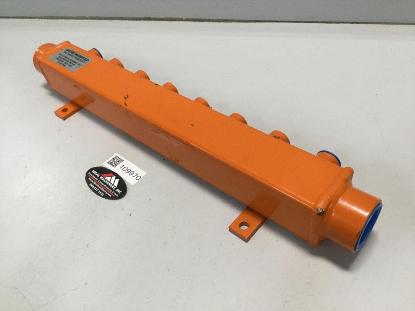 PPE 8 Port Water Manifold 1 1/4 3MSAA105 B16 3447 Used #109971