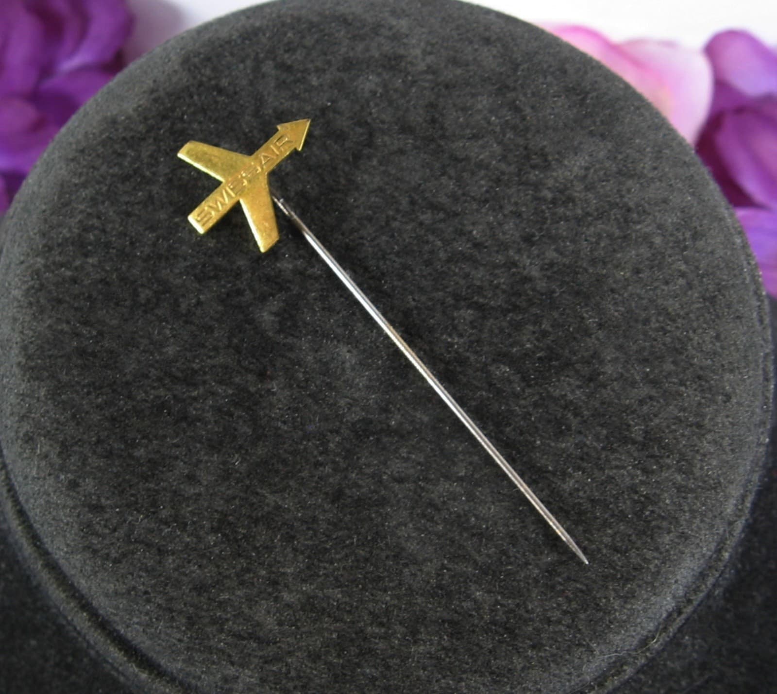 Vintage SWISSAIR AIRLINES Stickpin Huguenin Le Locle Swiss Airplane BRASS 2 1/8" 2