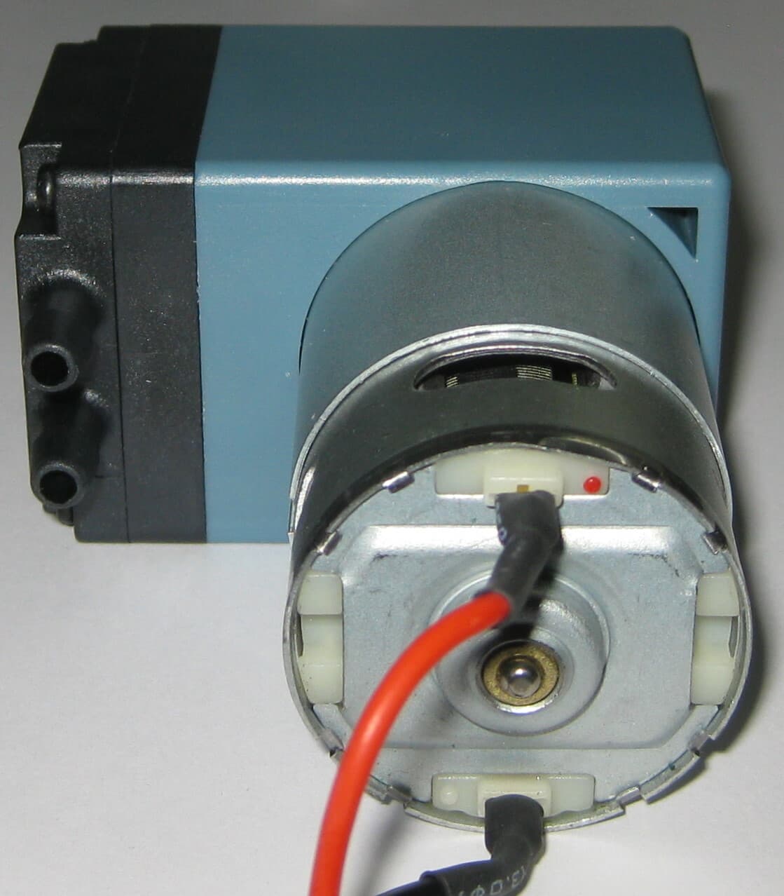 12 V DC Single Diaphragm Head Pressure / Vacuum Pump - 10 L/min - 29 PSI max 6