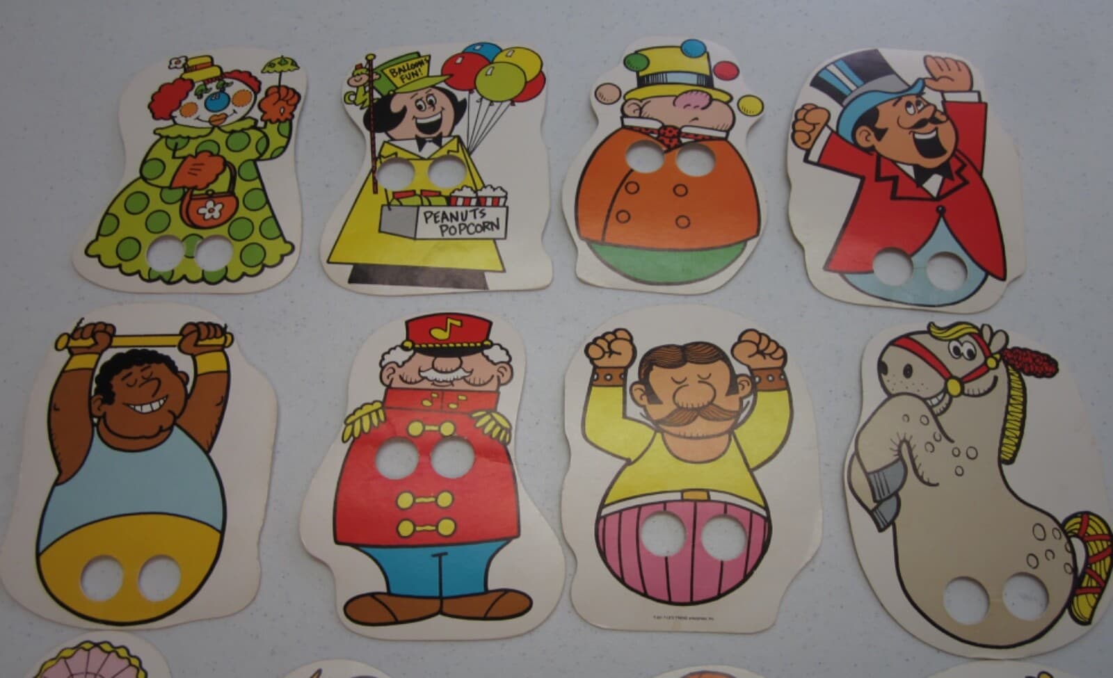Circus Time Finger Puppets 16 Die Cut Puppets T-351 3