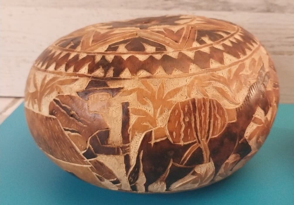 3 Hand Carved Gourd Peru Folk Art Story Telling  LLAMAS PEOPLE VTG 60s/70s 3