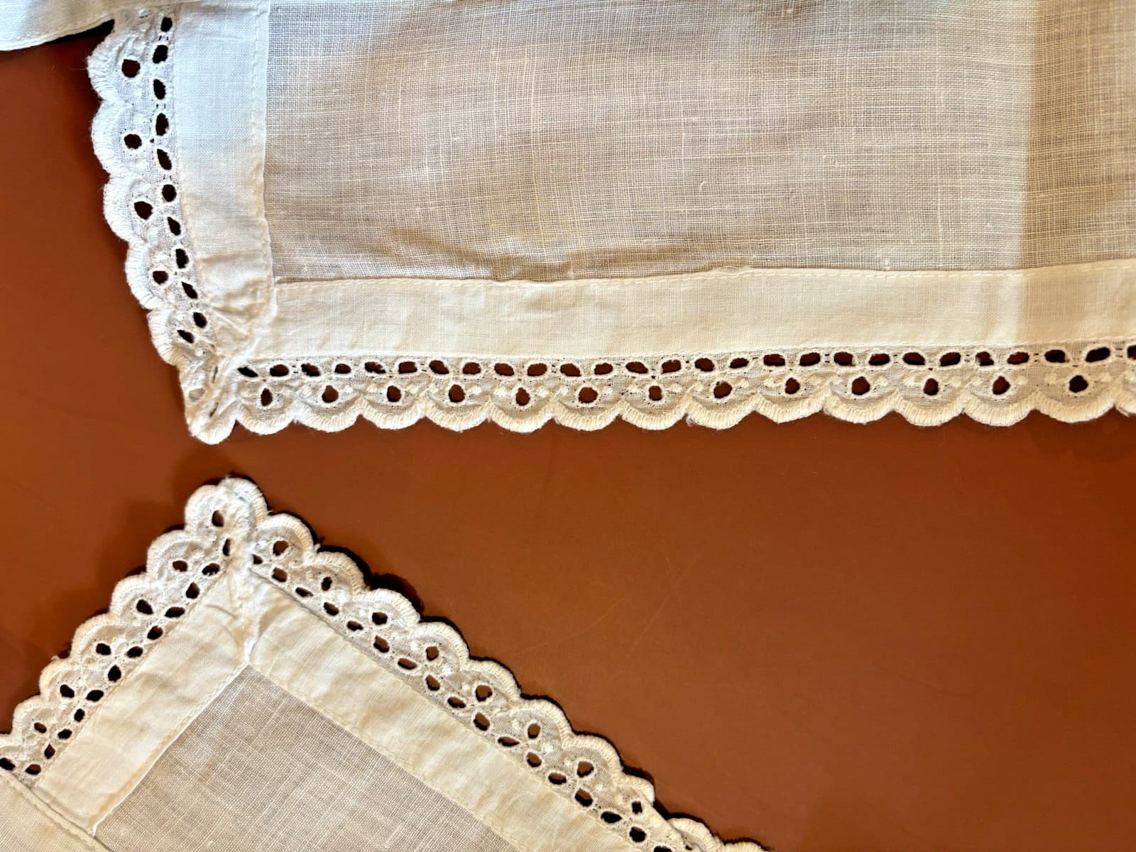 TLC*ANT WHITE LADY'S FINE LINEN 0VER-THE SHOULDER BIB APRON - 1910-20 2