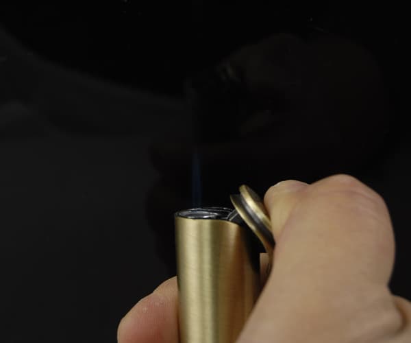 Fashion Cigarette Refillable "Bullets" Windproof Butane Gas Lighter  2