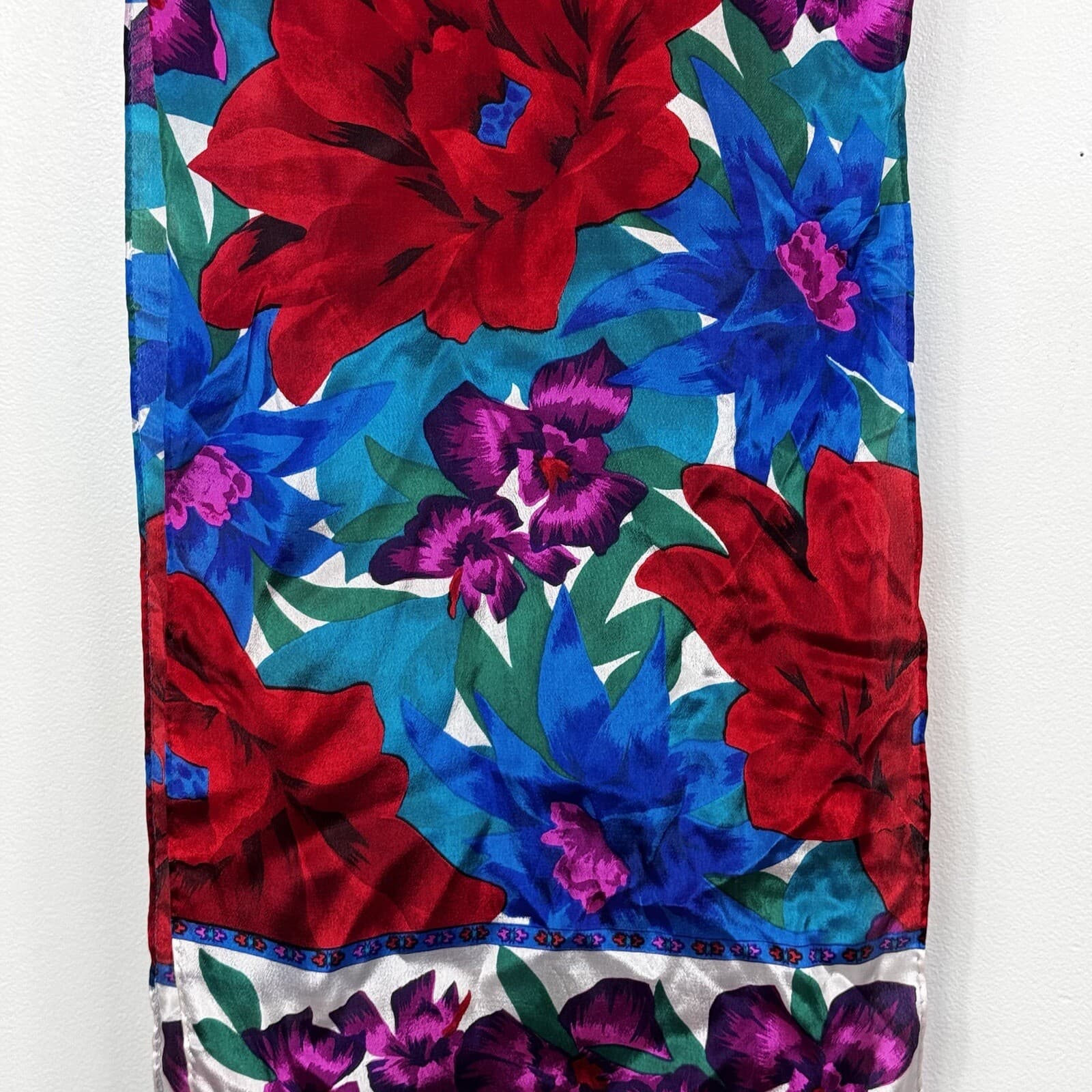 Vintage Unisex Liz Claiborne Rectangular Scarf Neck Floral Red Blue 52” X 10” 4
