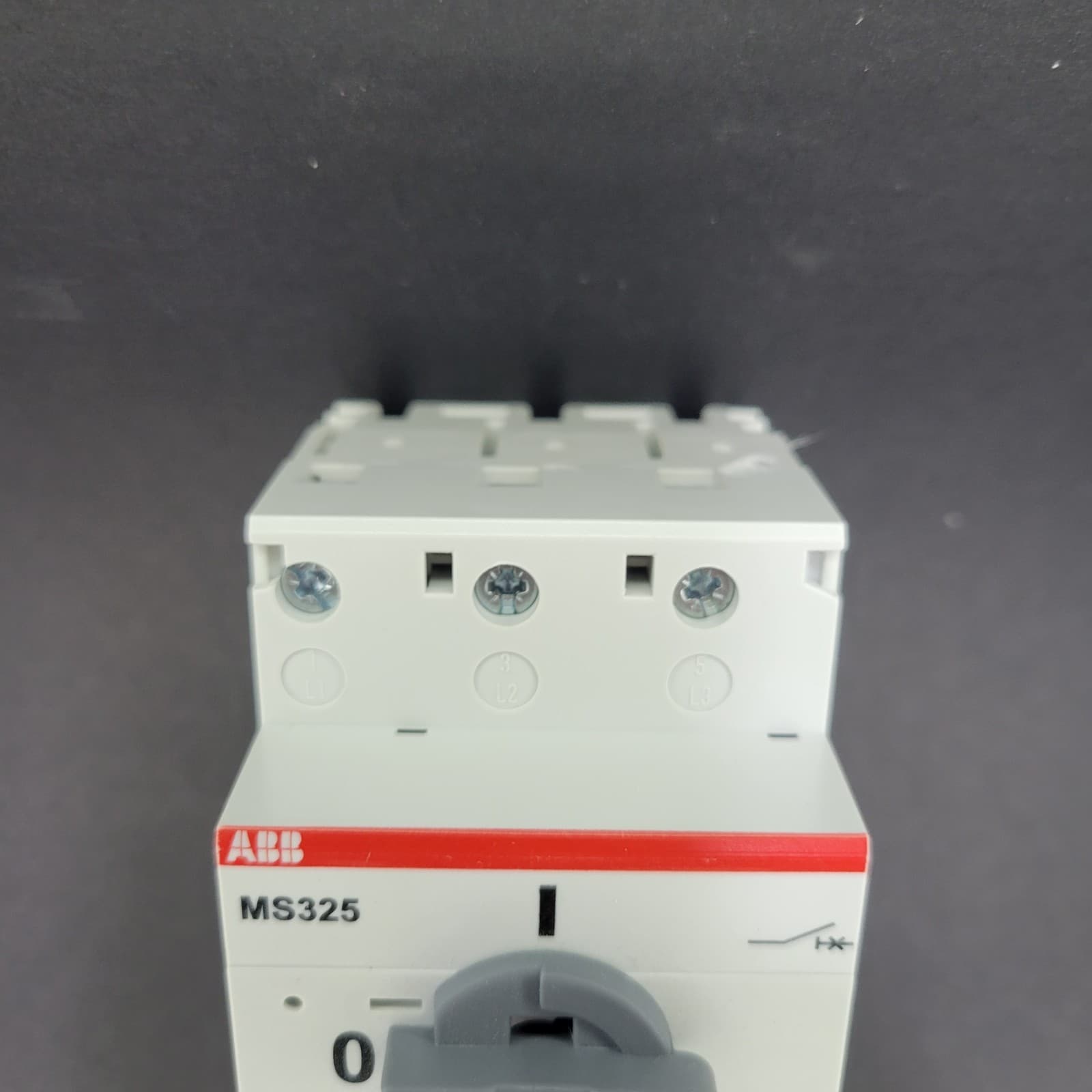 ABB 2.5 - 4.0 AMP Manual Motor Starter 690 VAC MS325 2