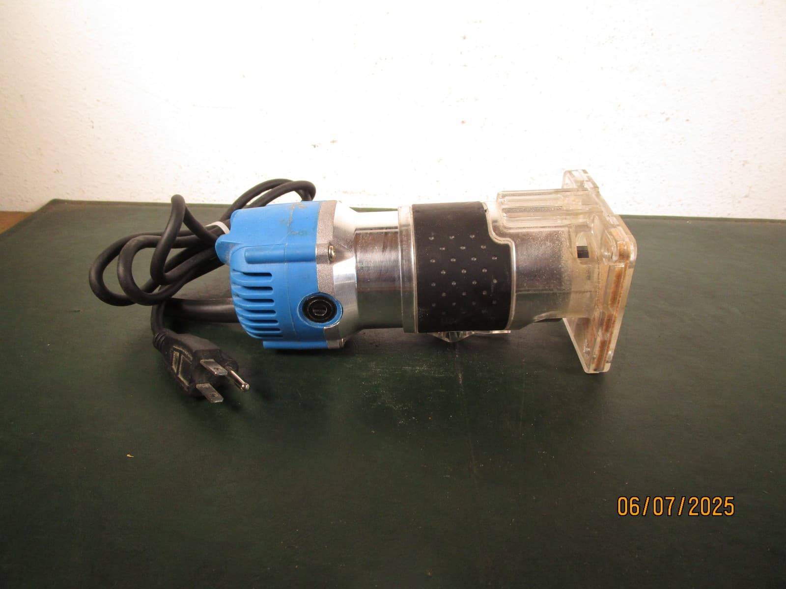 Small Plunge Router 5