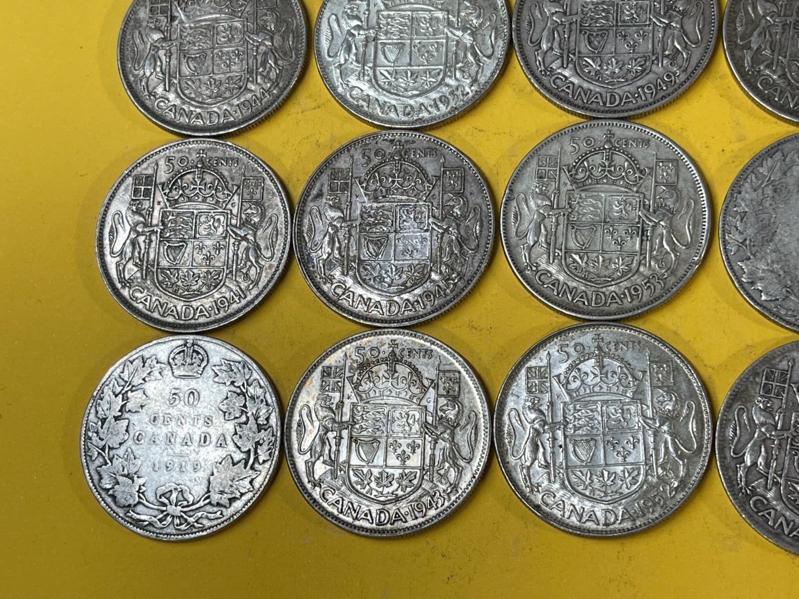 Assorted Early Canada 50 Cents 20 Silver Coins Lot High Value 090125 6