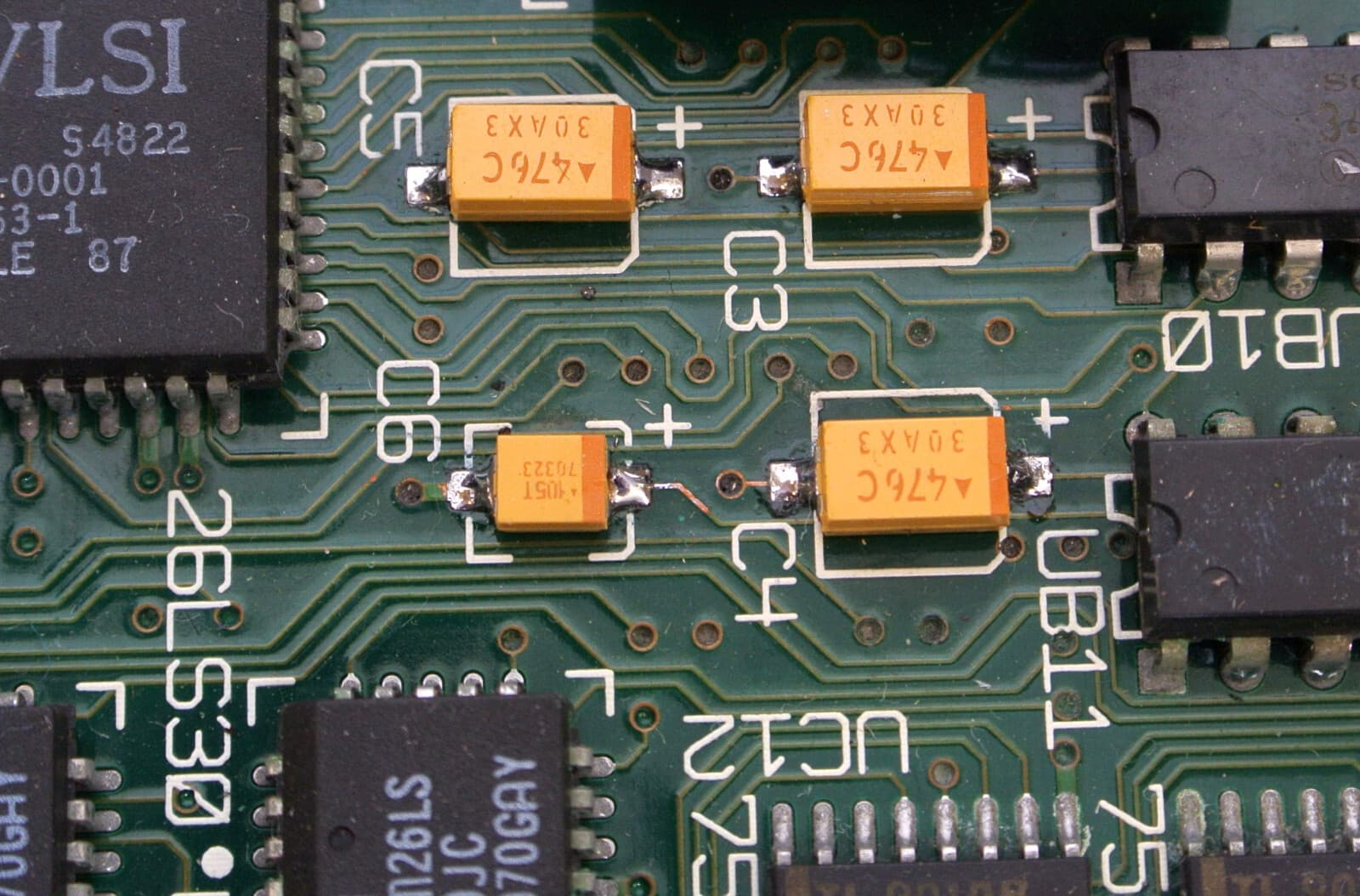 REPAIR SERVICE Apple Macintosh SE/30 Logic Board Capacitor Replacement Recap 5