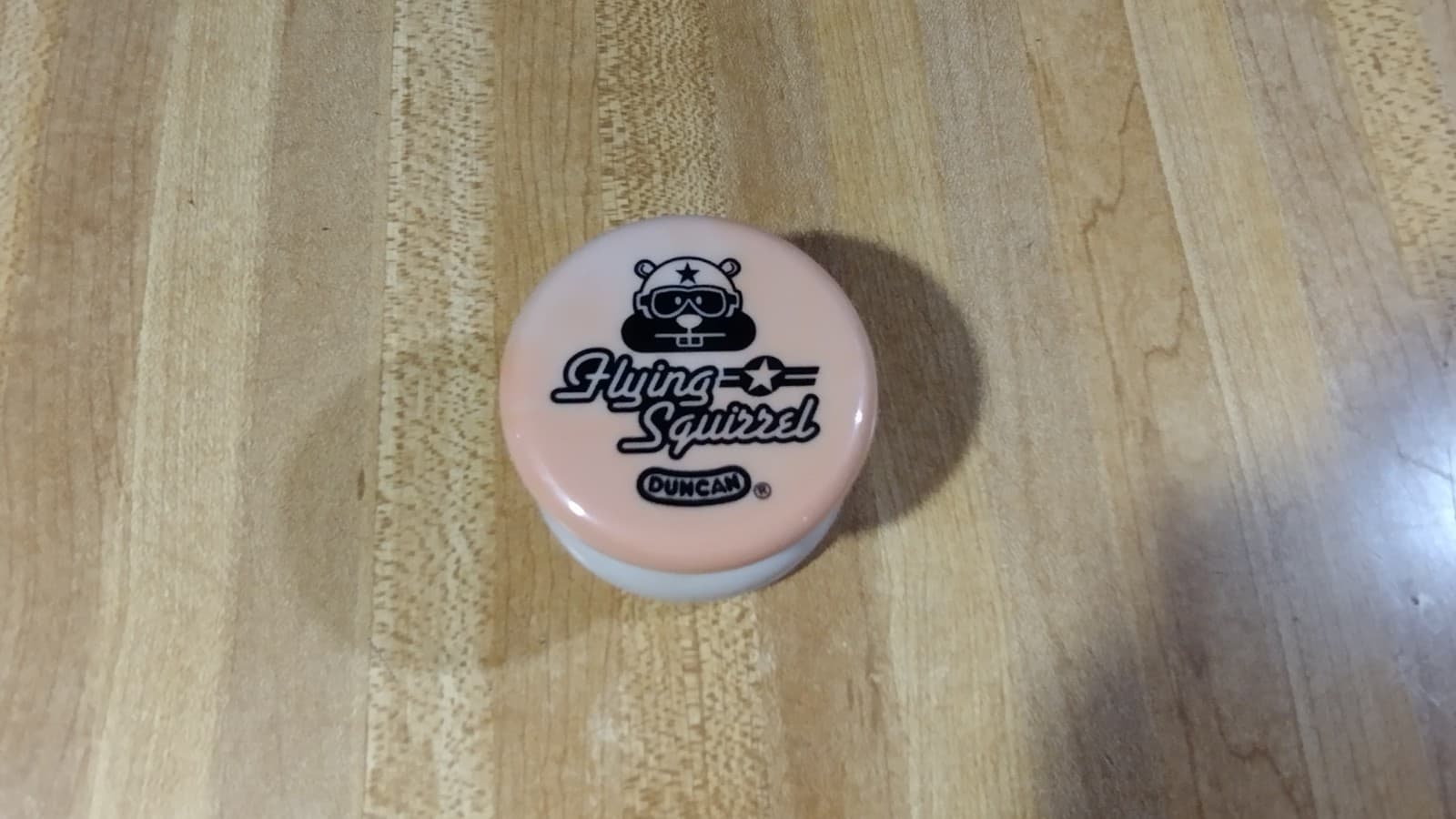 Duncan Flying Squirrel Tan YoYo,2009,new,rare! 6