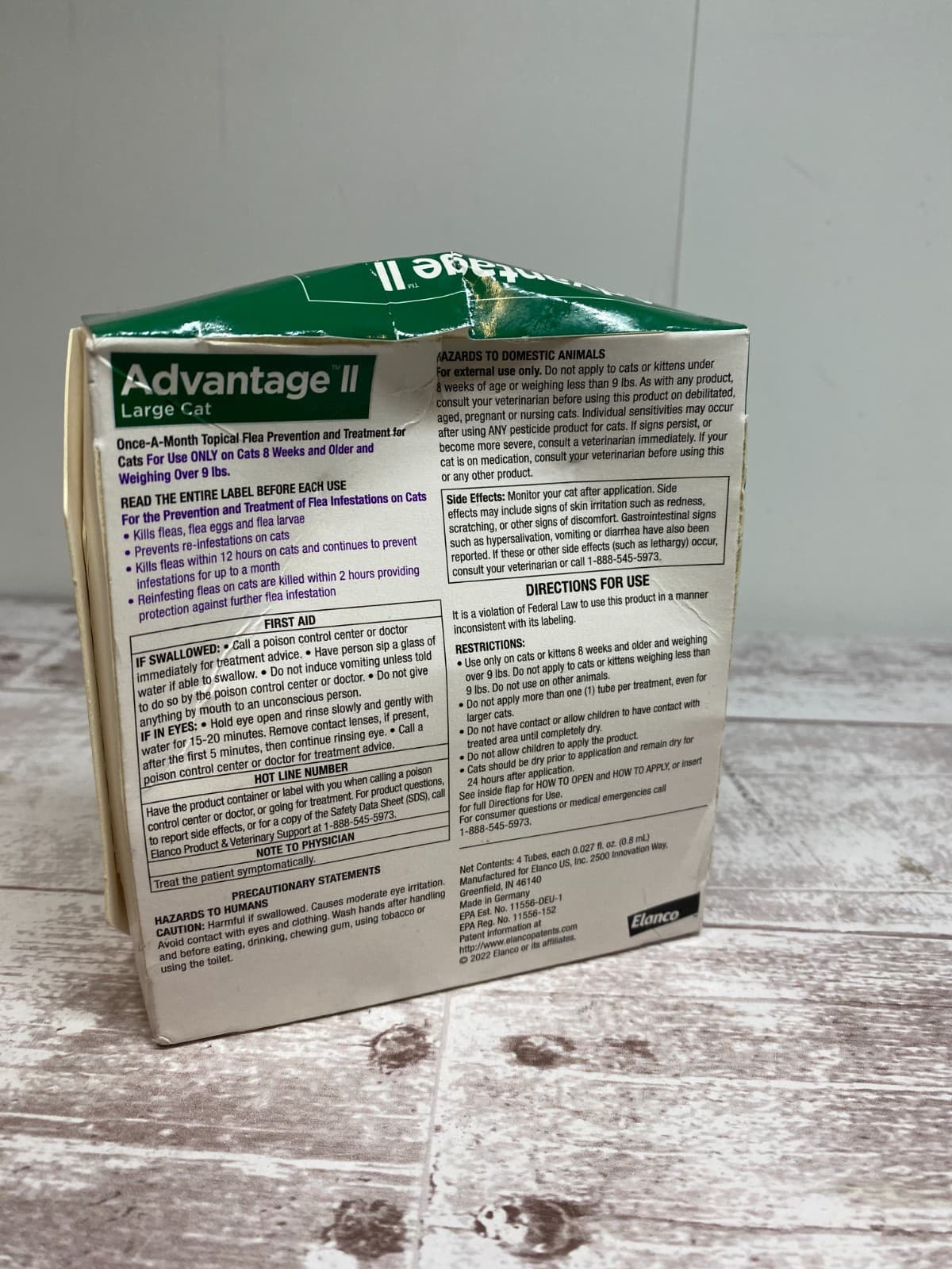 ADVANTAGE II LARGE CAT 4 COUNT KILLS FLEAS dented box 2