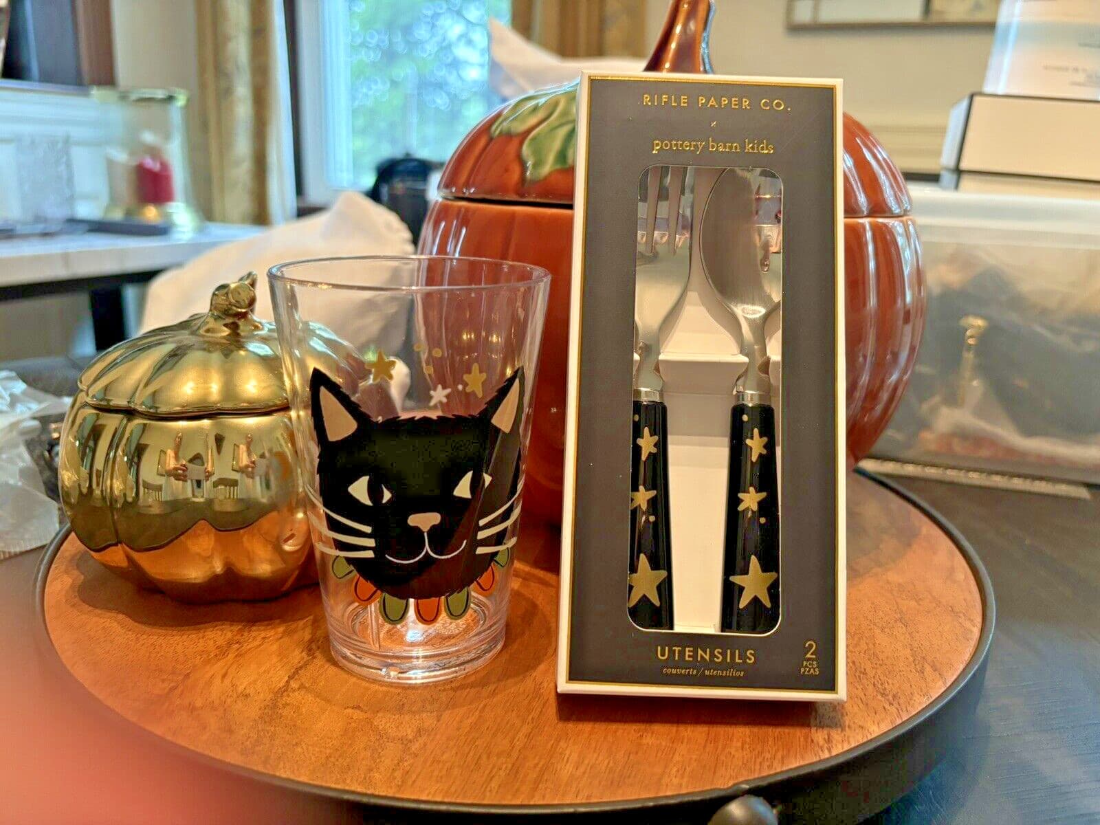 Pottery Barn Disney Halloween Holiday party black cat kids dinner party SET 12 - 5