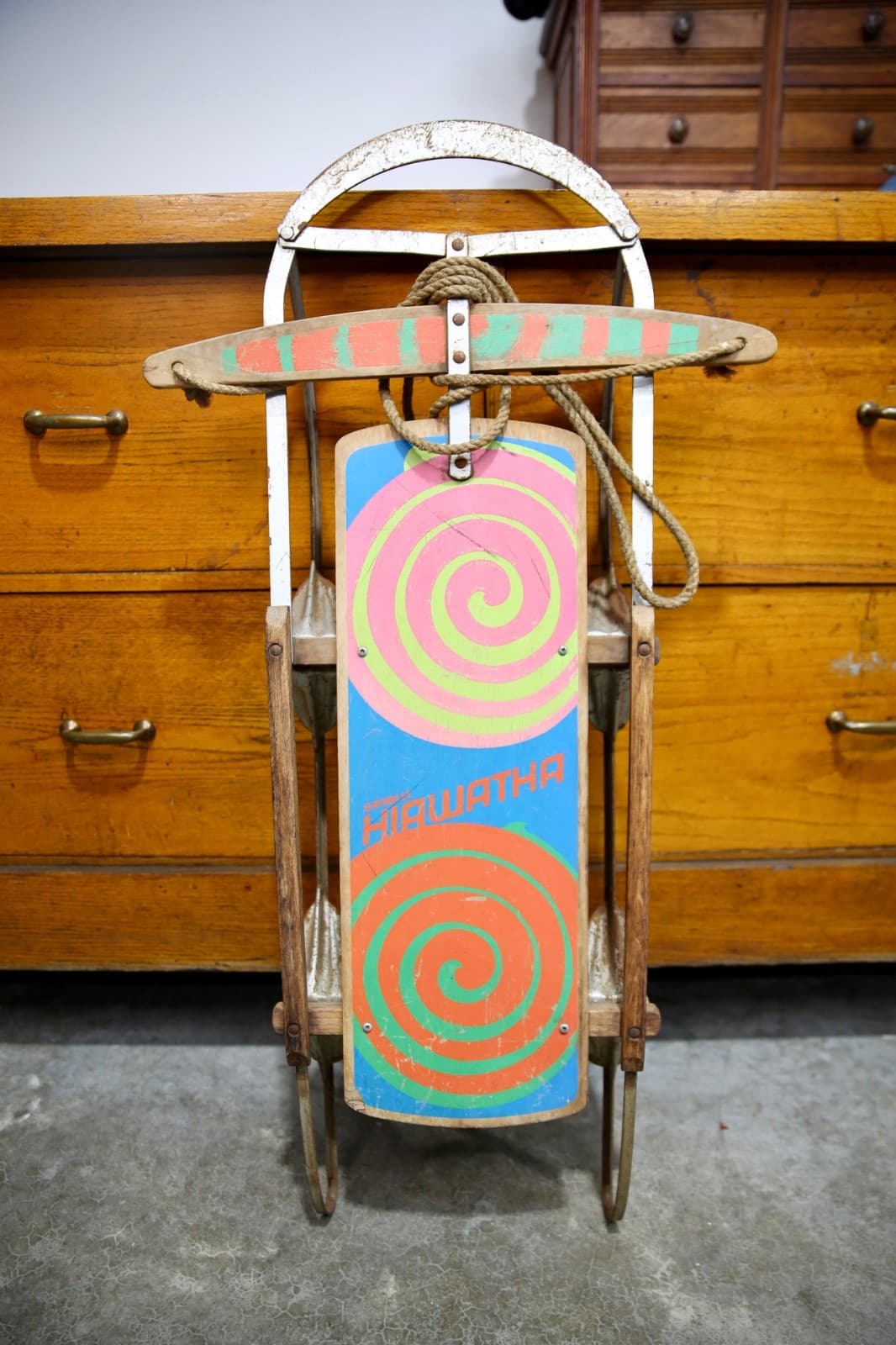Vintage Snow Sled Gambles Hiawatha Cosmic Spiral Wood Ride On Toy Hippy 70s RARE 2