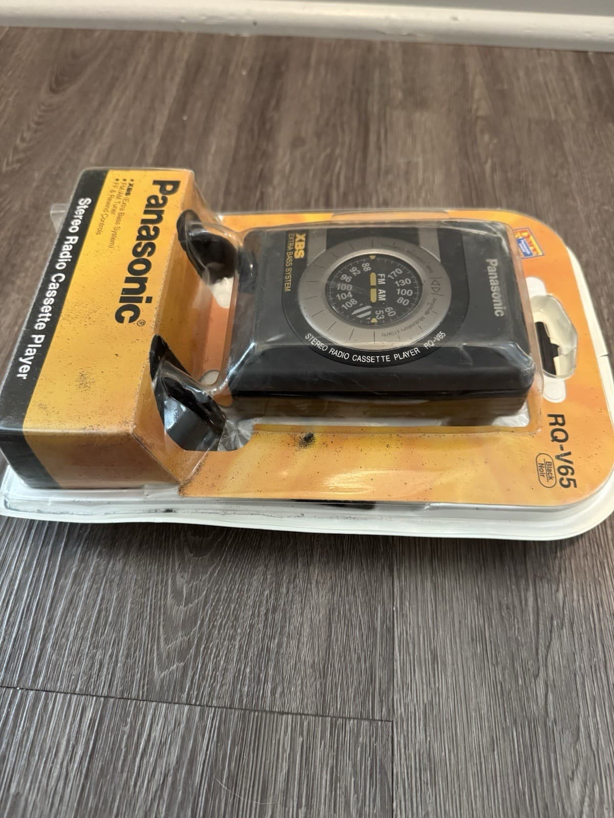 NEW NOS Panasonic XBS RQ - V65 Cassette Player AM/FM Tuner Radio - READ 3