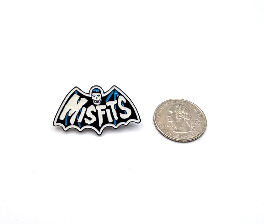 The Misfits Blue Bat - Fiend Enamel Pin BADGE Heavy Metal Guitar Rock Brooch Pin 2