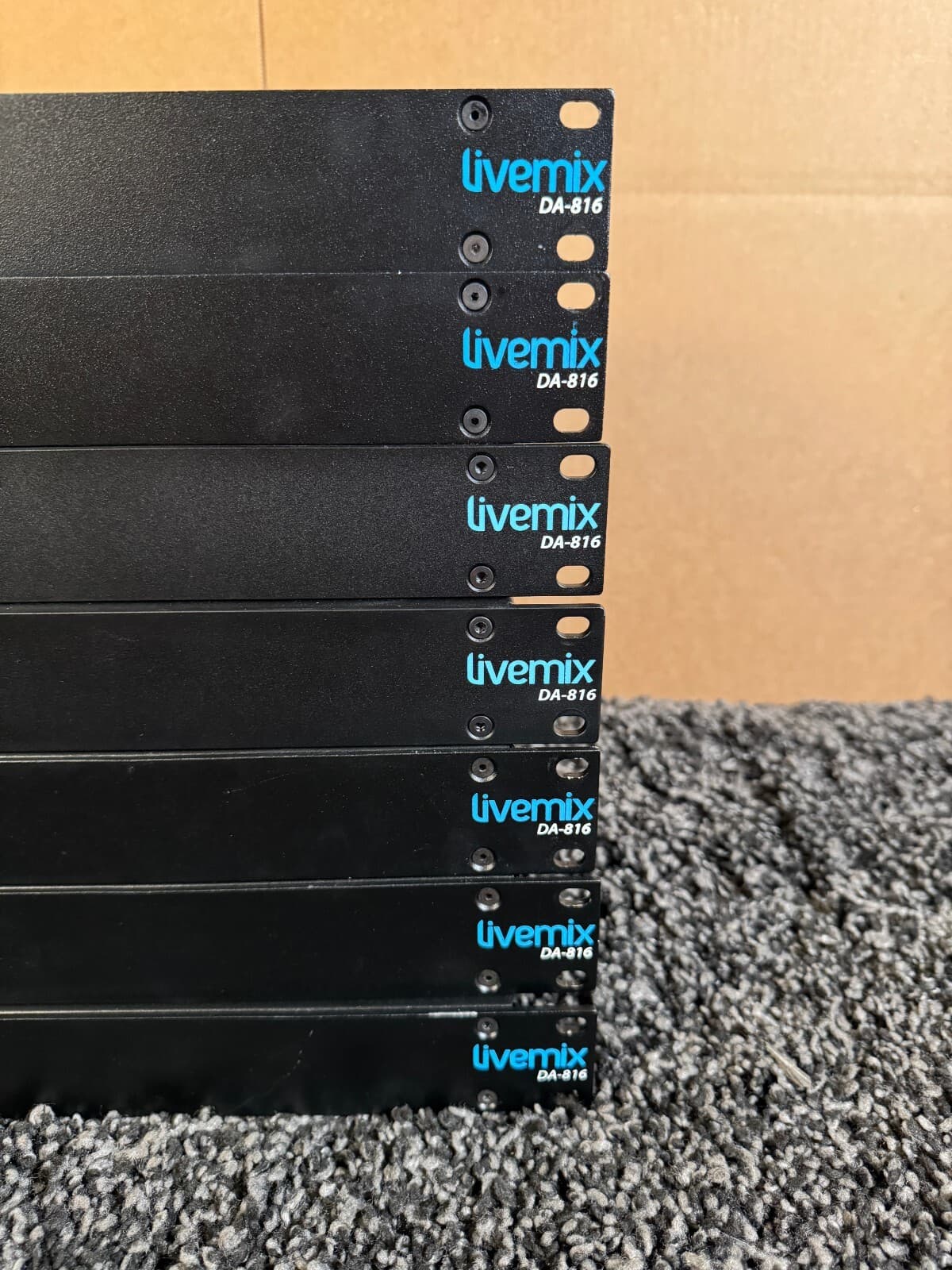 Digital Audio Labs Livemix DA816 8 Ch Analog Output for IEM Stereo (7 Available) 3