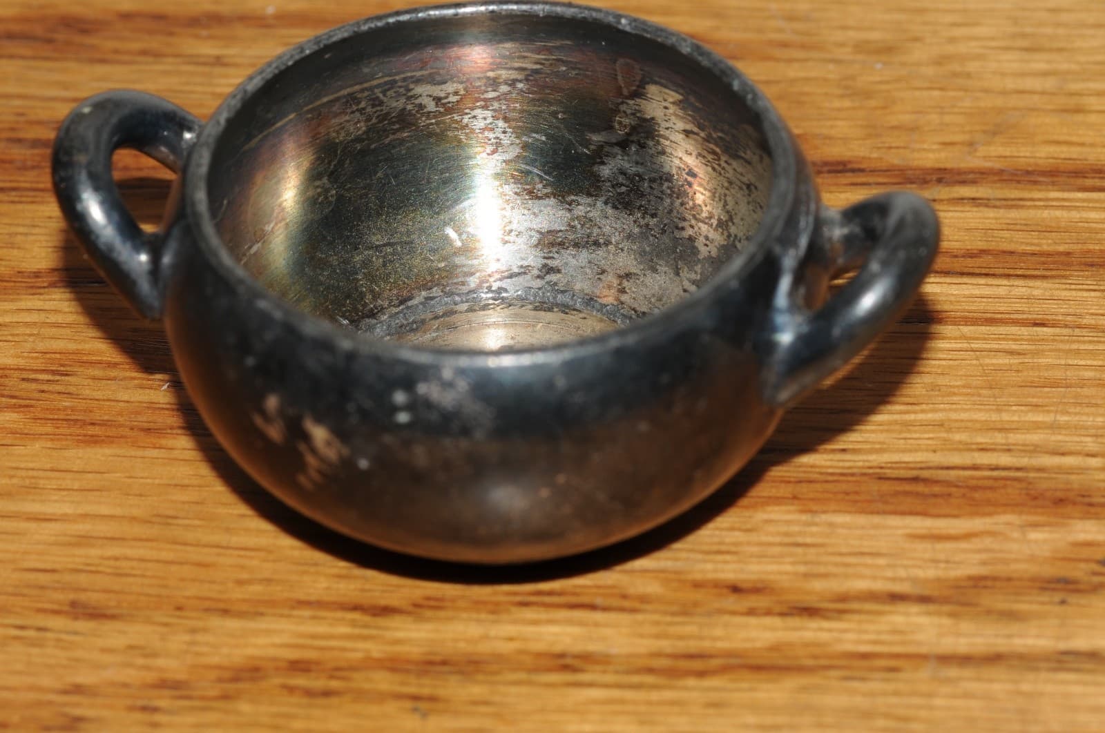 Antique Very  Small Metal Sugar Bowl Signed B Company Meriden Quadruple Plate **