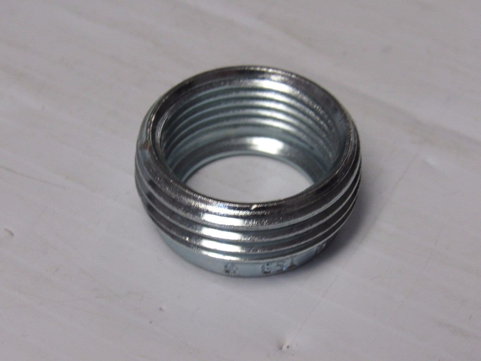 NEW LOT OF 5 T&B GALVANIZED STEEL REDUCER BUSHING 1" X 3/4"  2