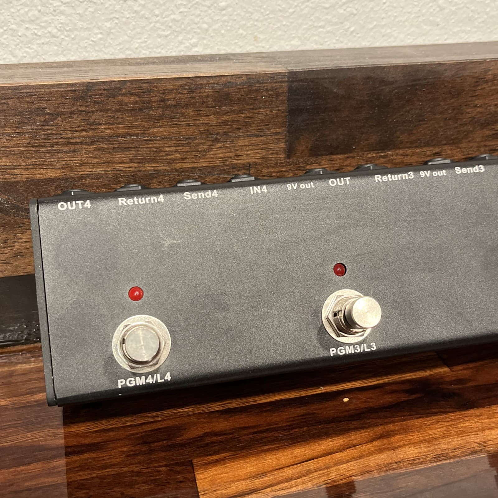 One Control Chamaeleo Tail Loop 4 Programmable And Tuner Out 4