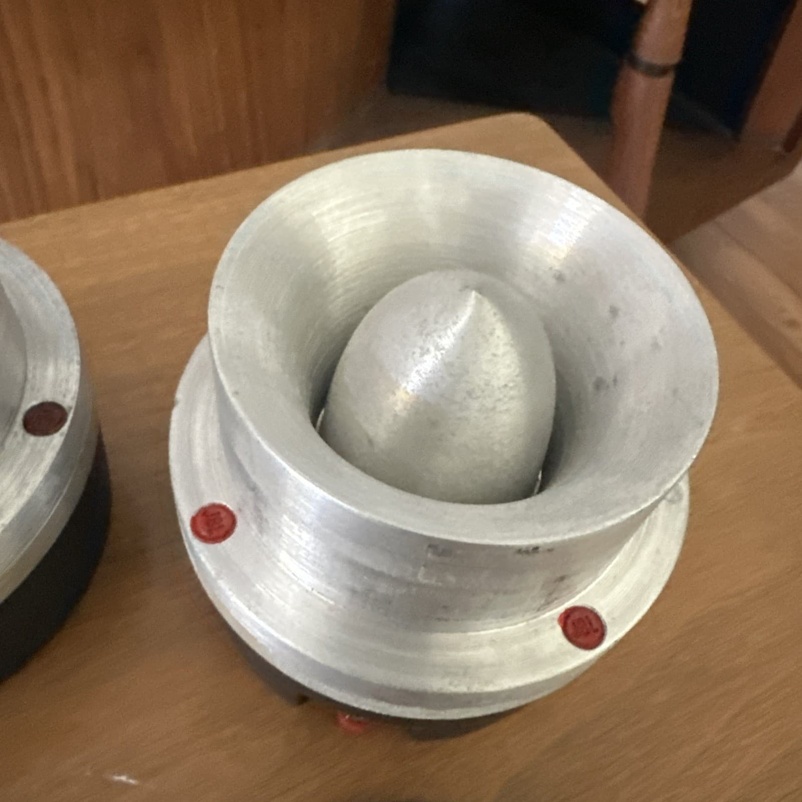 Vintage Pair of JBL 075  16 Ohms Bullet Tweeters : S/N 47322 40324 4