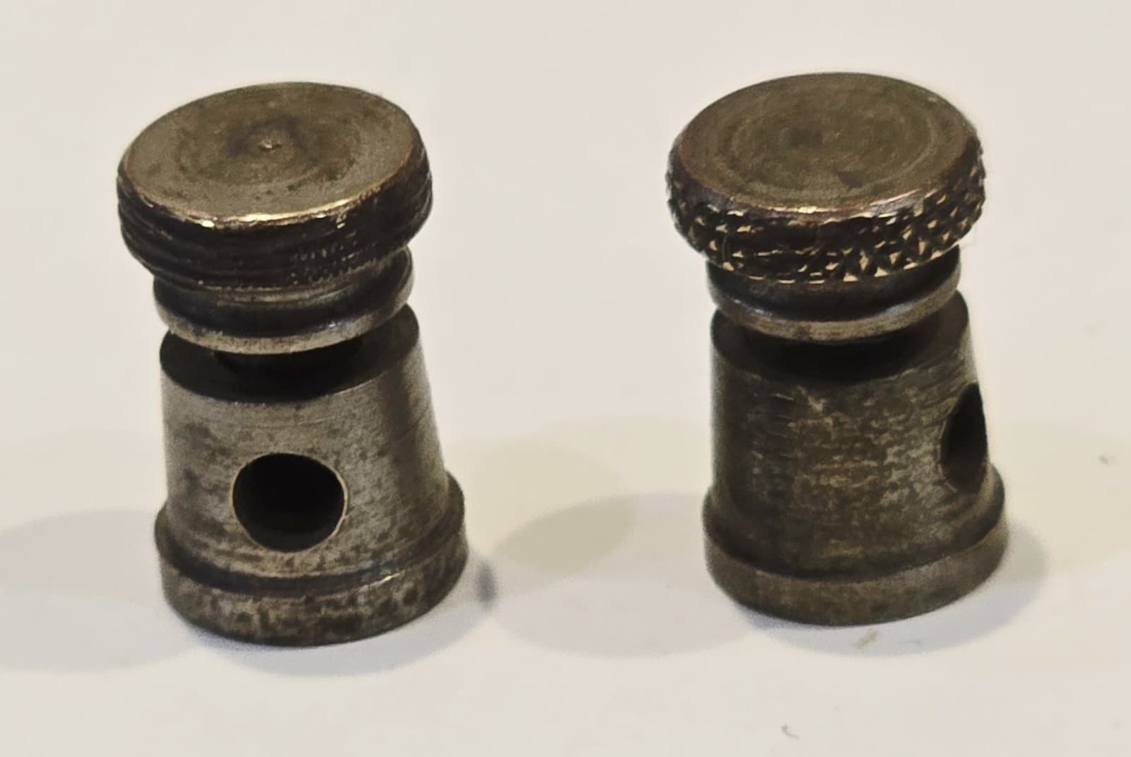 2x 1920's CROSLEY ACE TUBE RADIO METAL NICKEL BINDING POST 50 51 52 TRIRDYN V XJ 4