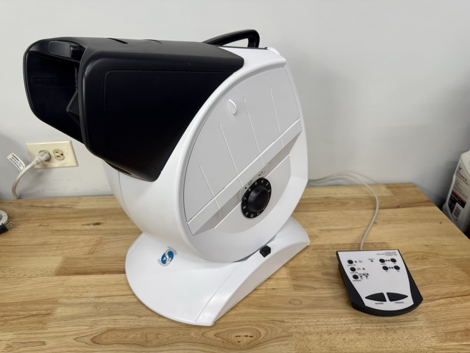 Stereo Optical 5500P  Motorized Vision Screener 5