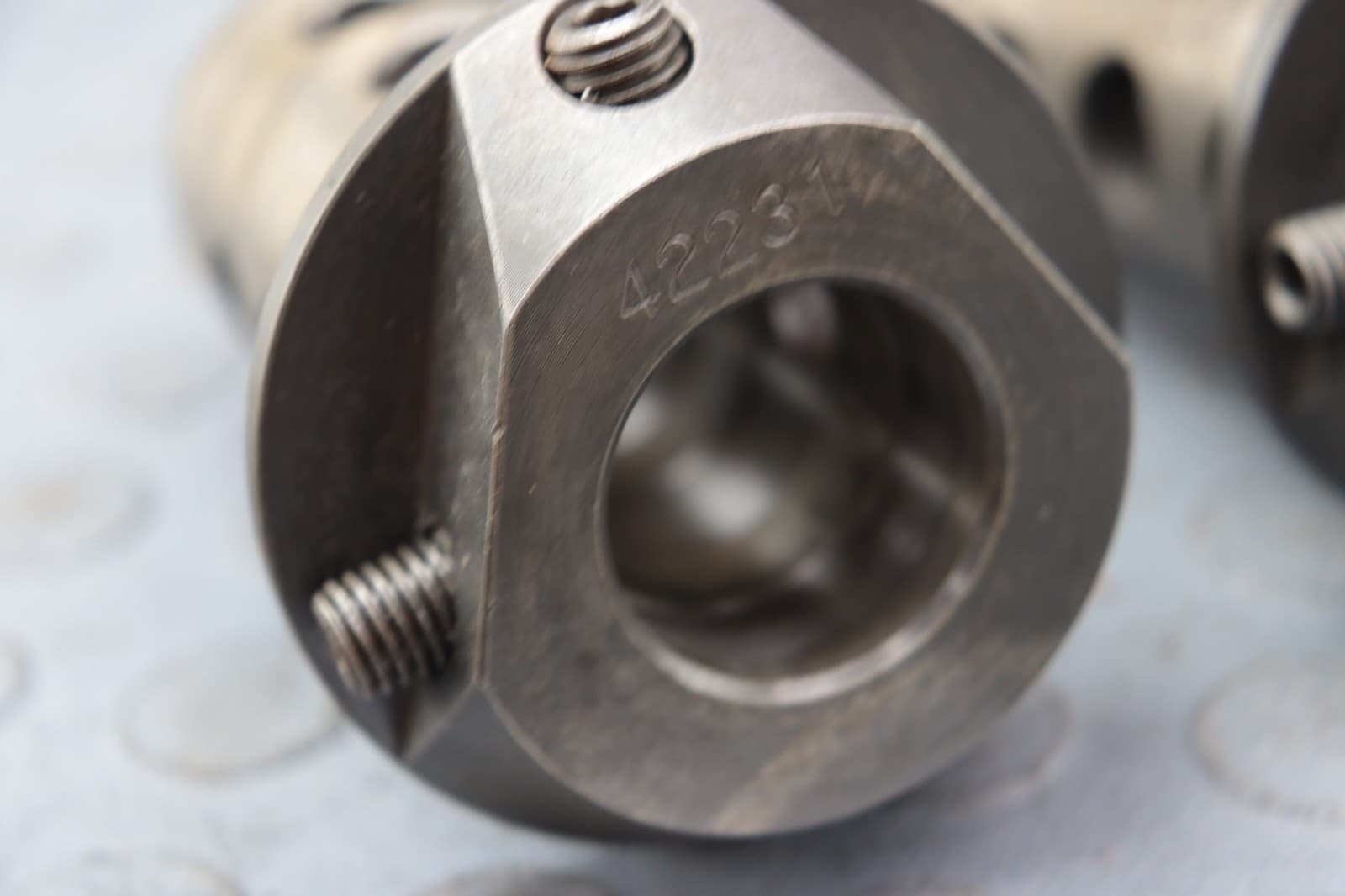 LATHE BUSHING, SLEEVE, REDUCER OD. 2'' TO 1-1/4'' LOC7520 2