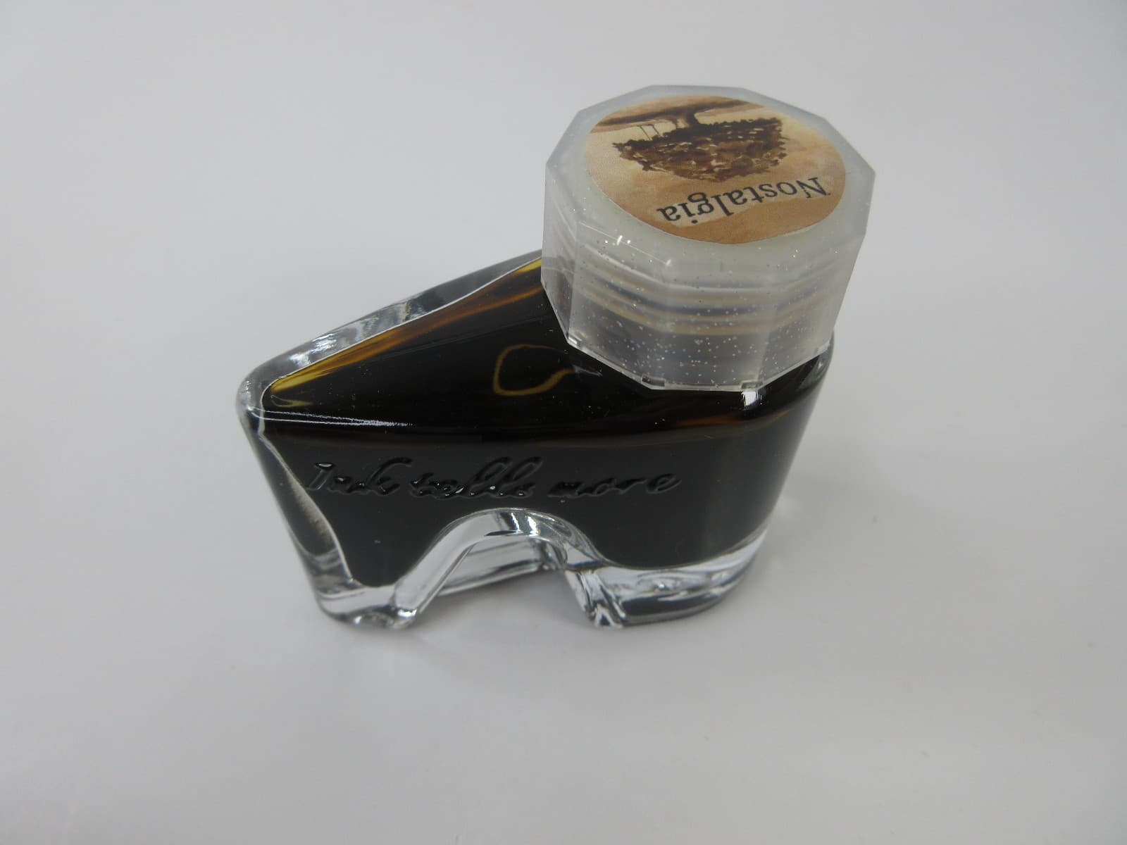 Bungubox Ink Tells More 30ml - Nostalgia Medium Brown Sepia Glass Boot Bottle 2