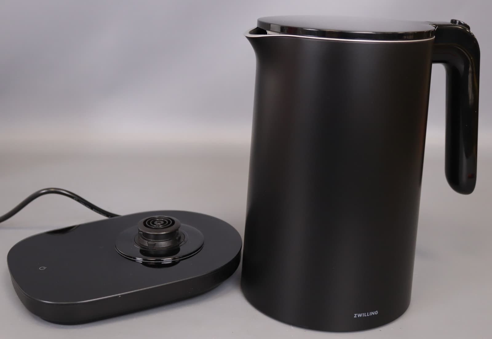 ZWILLING Enfinigy Cool Touch 1.5-Liter Electric Kettle Pro, Cordless Tea