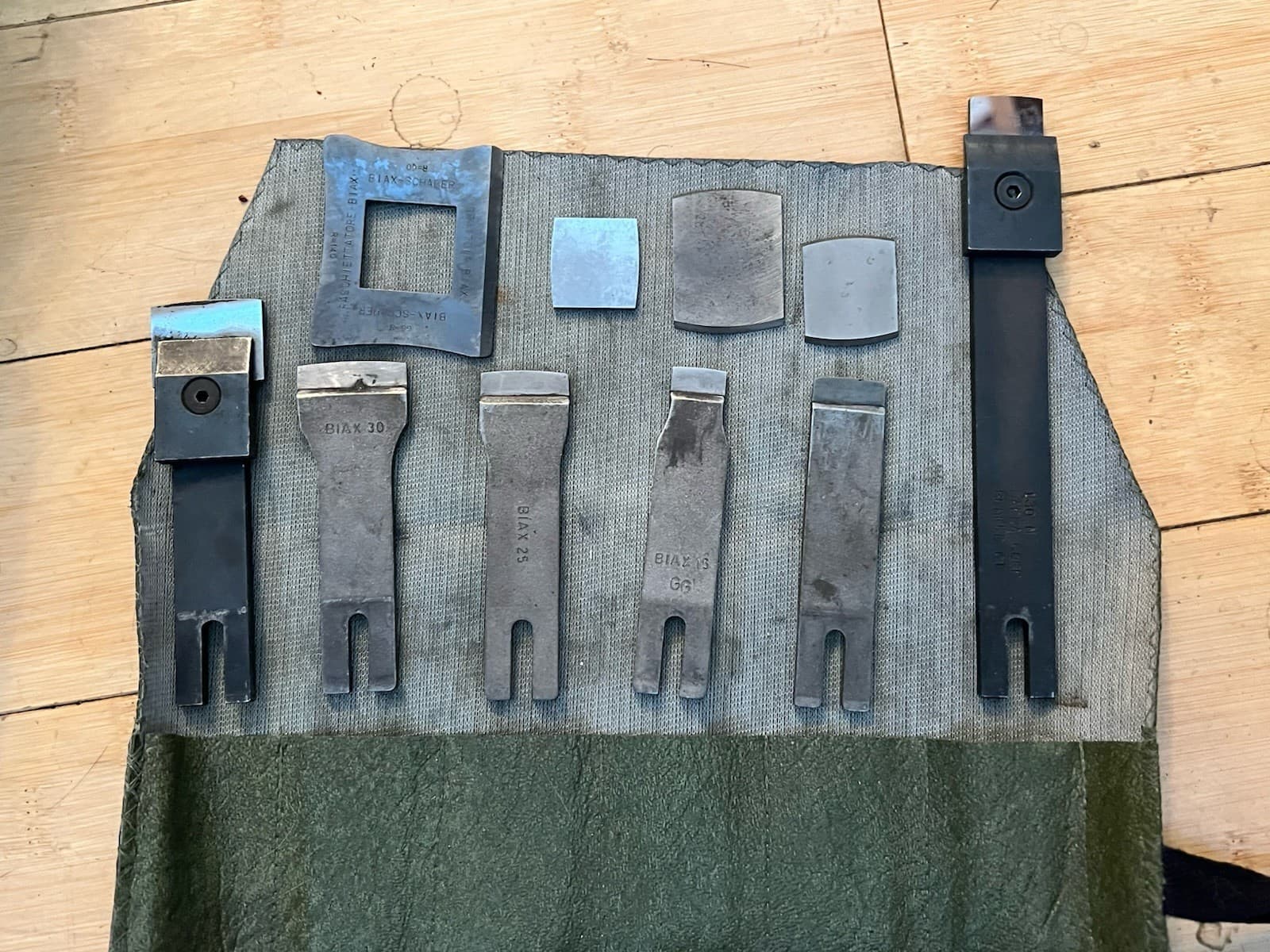 Nice Biax Dapra 7-ELM Variable Speed Machine Power Scraper w/ Case & Blades 3