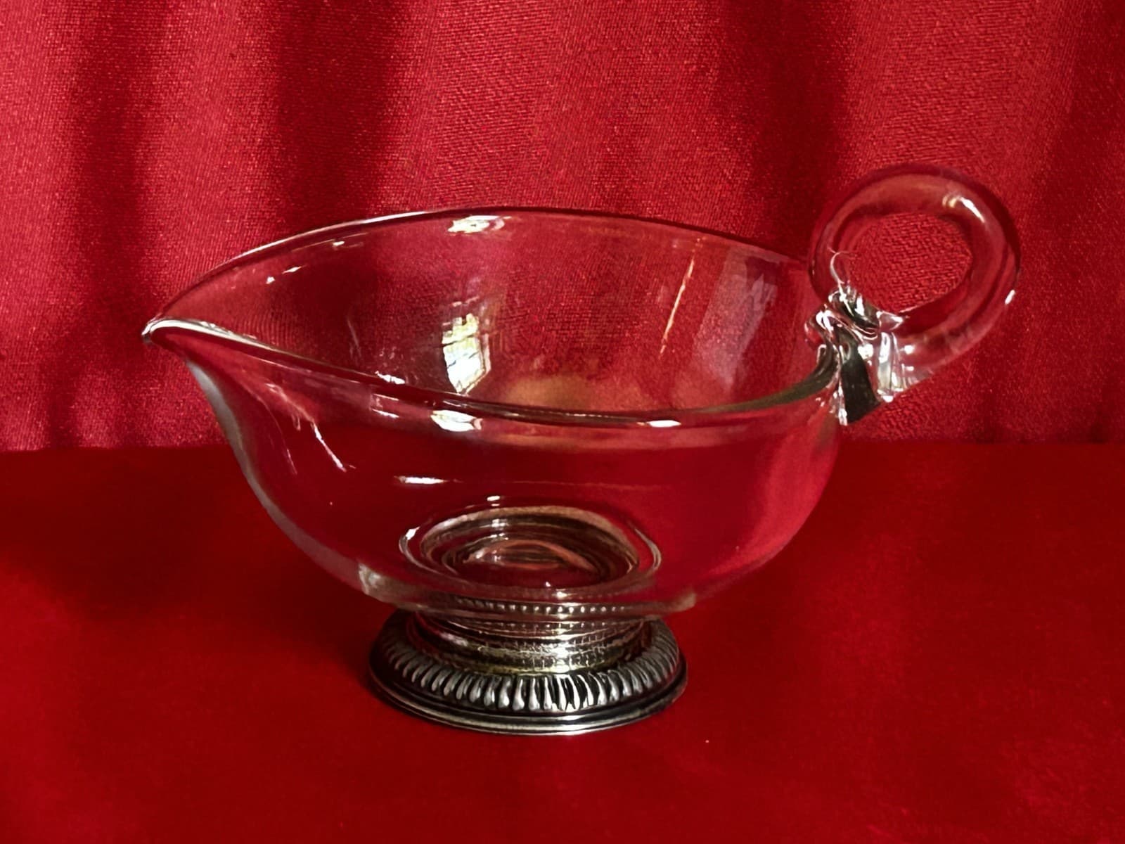 Vintage 4" Heart Shaped Glass Gravy/Sauce Boat With Sterling Silver Base B14