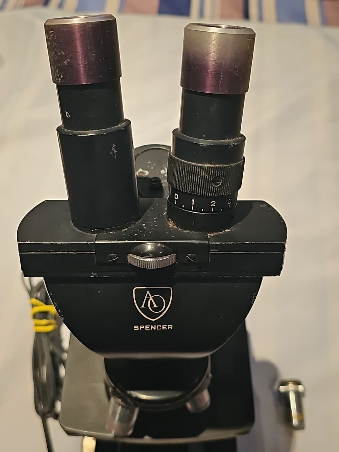 AS IS Used AO Spencer Laboratory Microscope - Free Shipping 3
