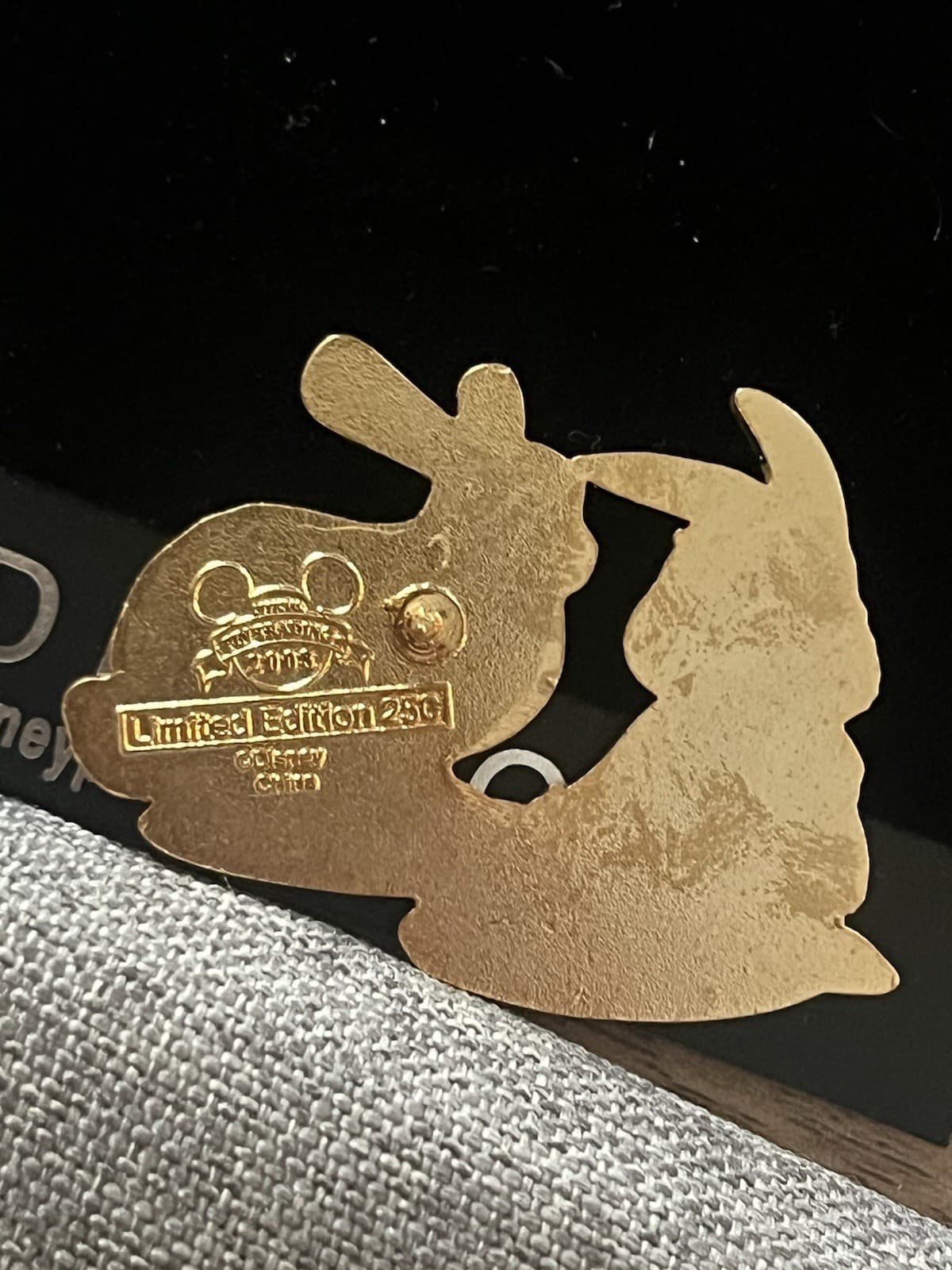 DS Disney Store Thumper Seeing Double Collection Pin Rare LE 250 3