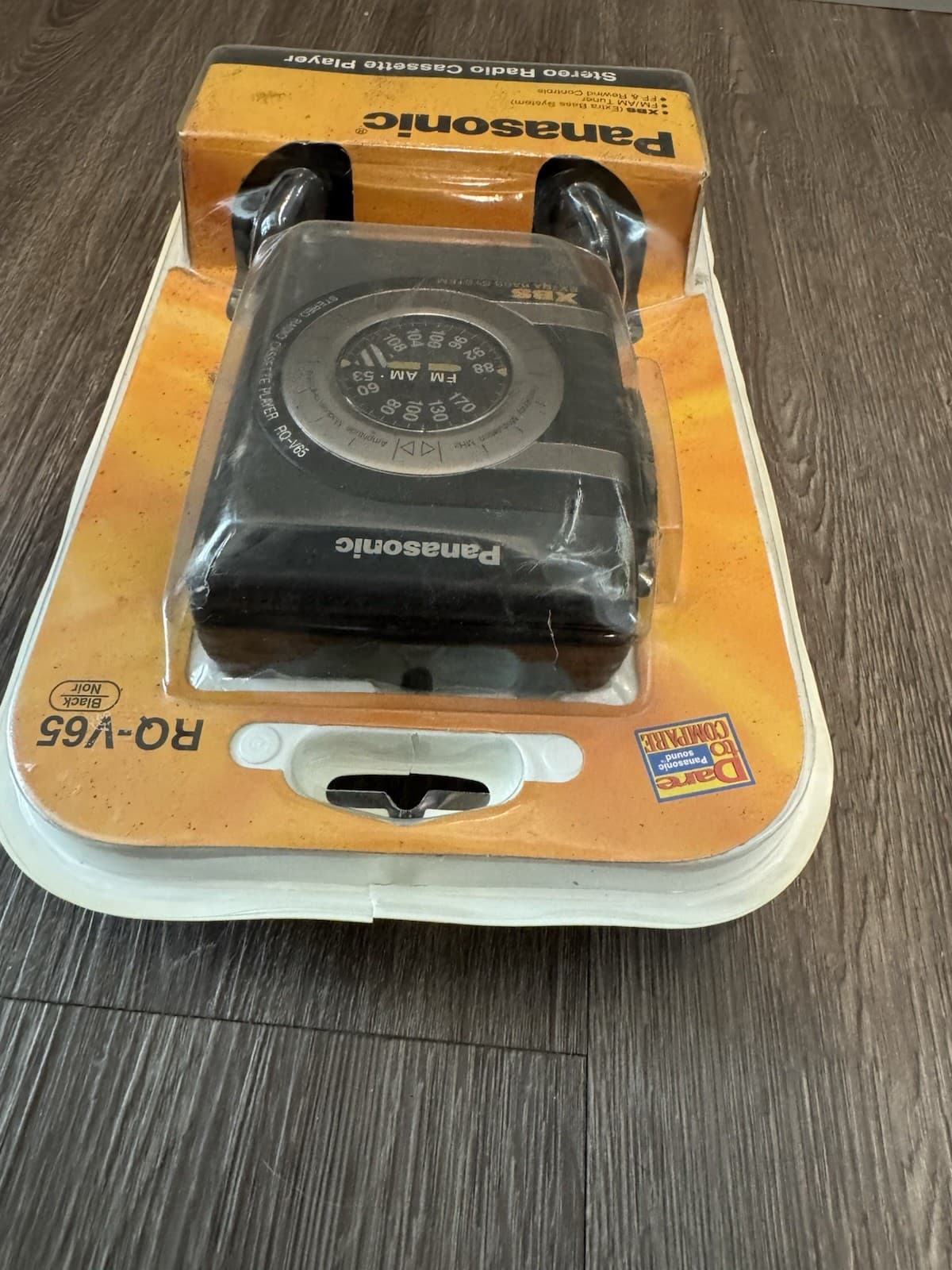 NEW NOS Panasonic XBS RQ - V65 Cassette Player AM/FM Tuner Radio - READ 4