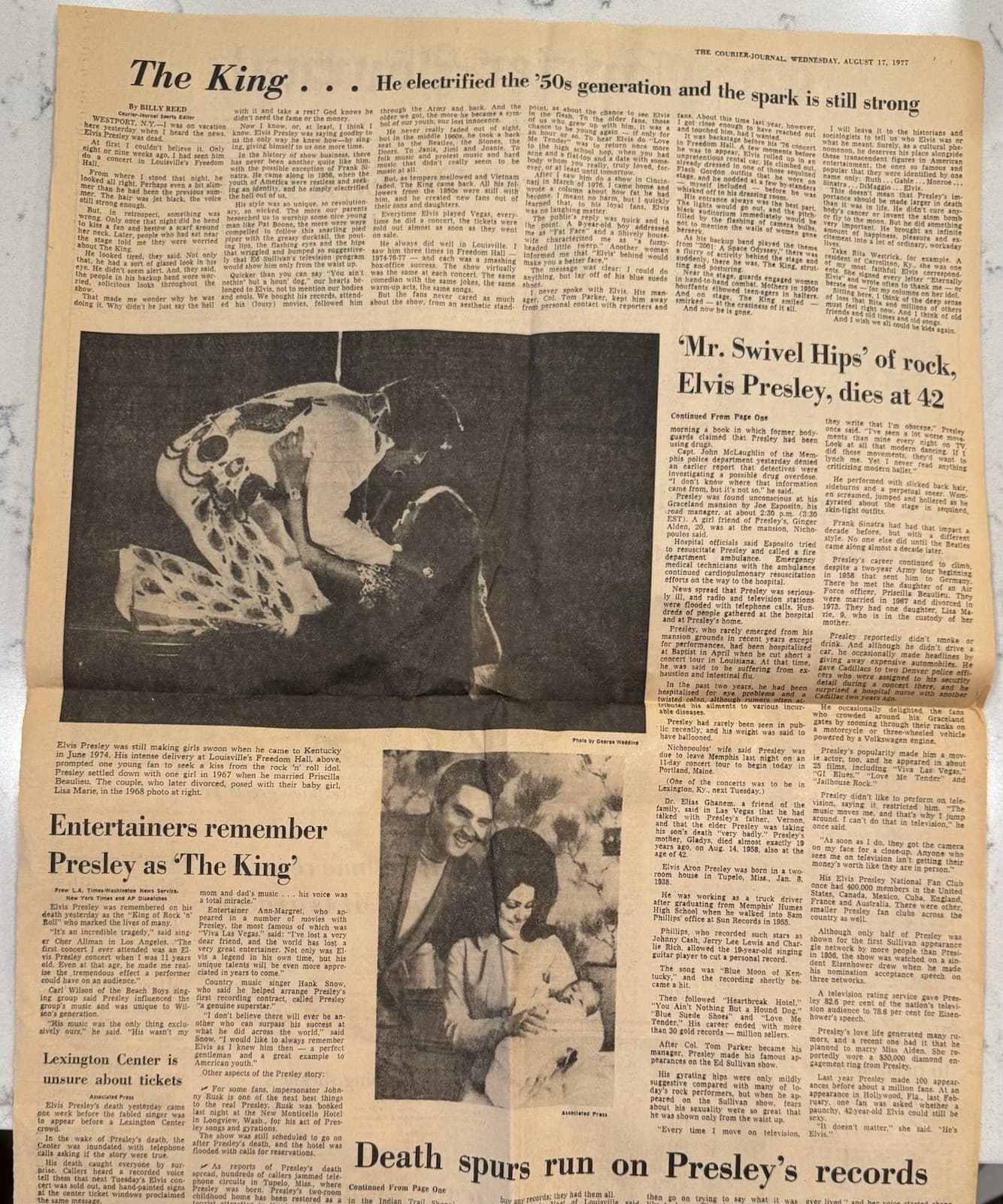 Elvis Death Headline Newspaper Louisville KY 8/17/1977 2