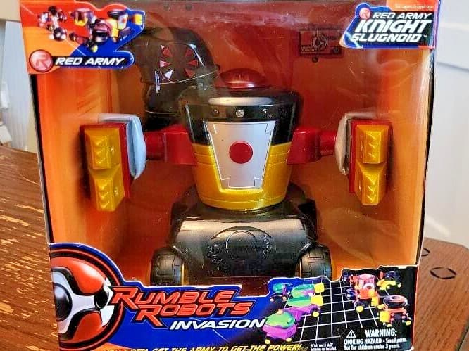 Rumble Robots knight slugnoid  Red army  Fighting Robots 2001 trendmasters mib 5