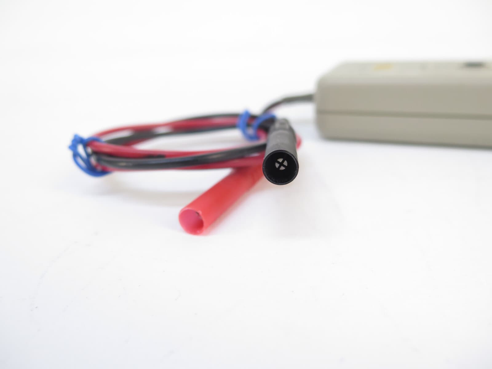 Tektronix P5205 High Voltage Differential Probe 100mhz 6