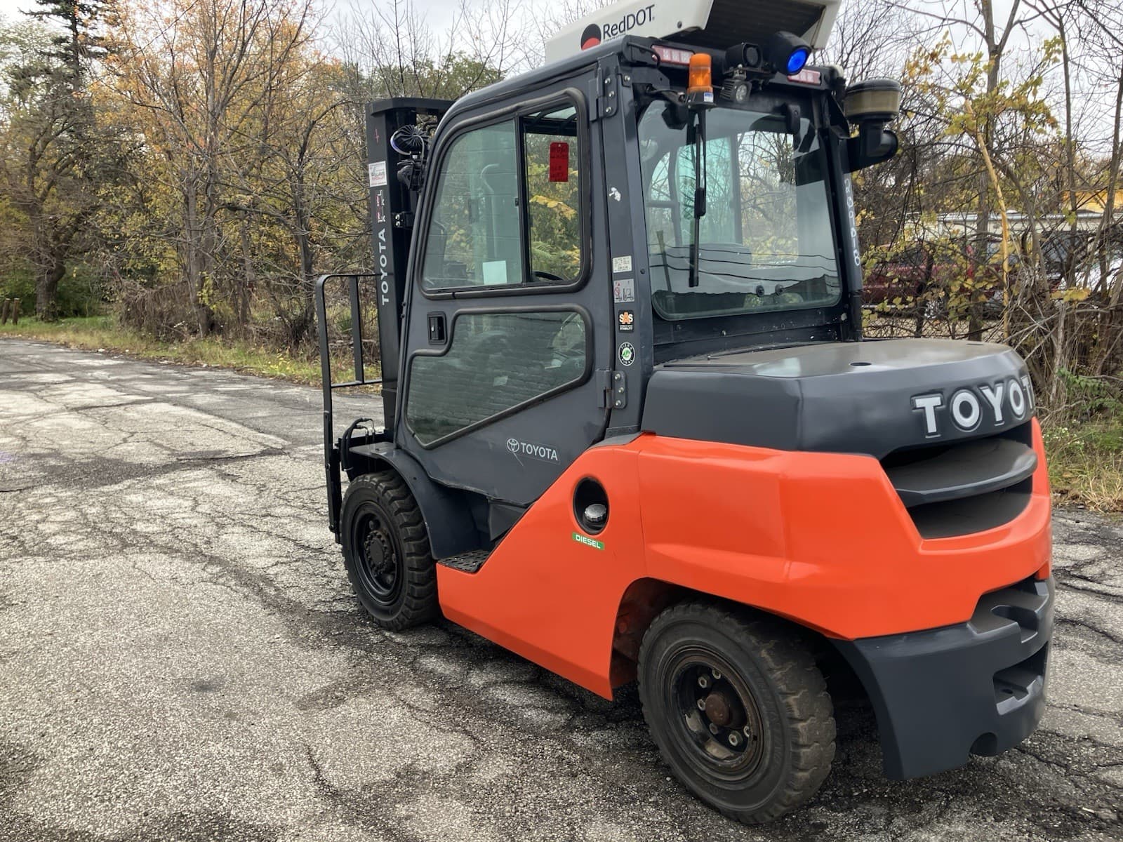 2020 Toyota 8000 LB  Solid Pneumatic Forklift With Side Shift and  2 Stage Mast 2