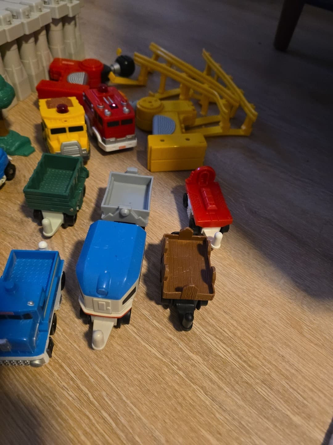 HUGE 150+ Fisher Price Geotrax Train Set- Trains, Controllers, Tracks, Buildings 5