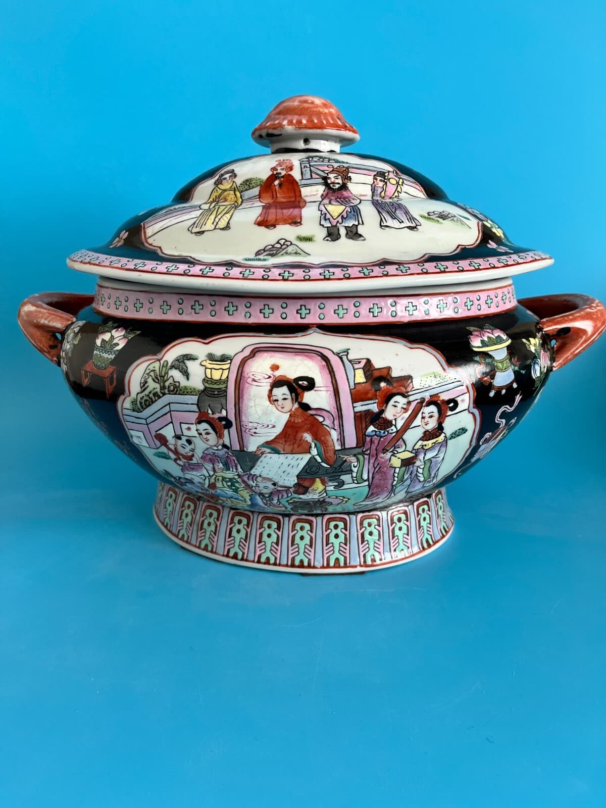 LARGE ANTIQUE CHINESE TUREEN WITH LID HAND PAINTED 2